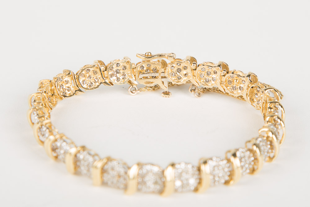 14K Gold and Diamond Cluster Bracelet