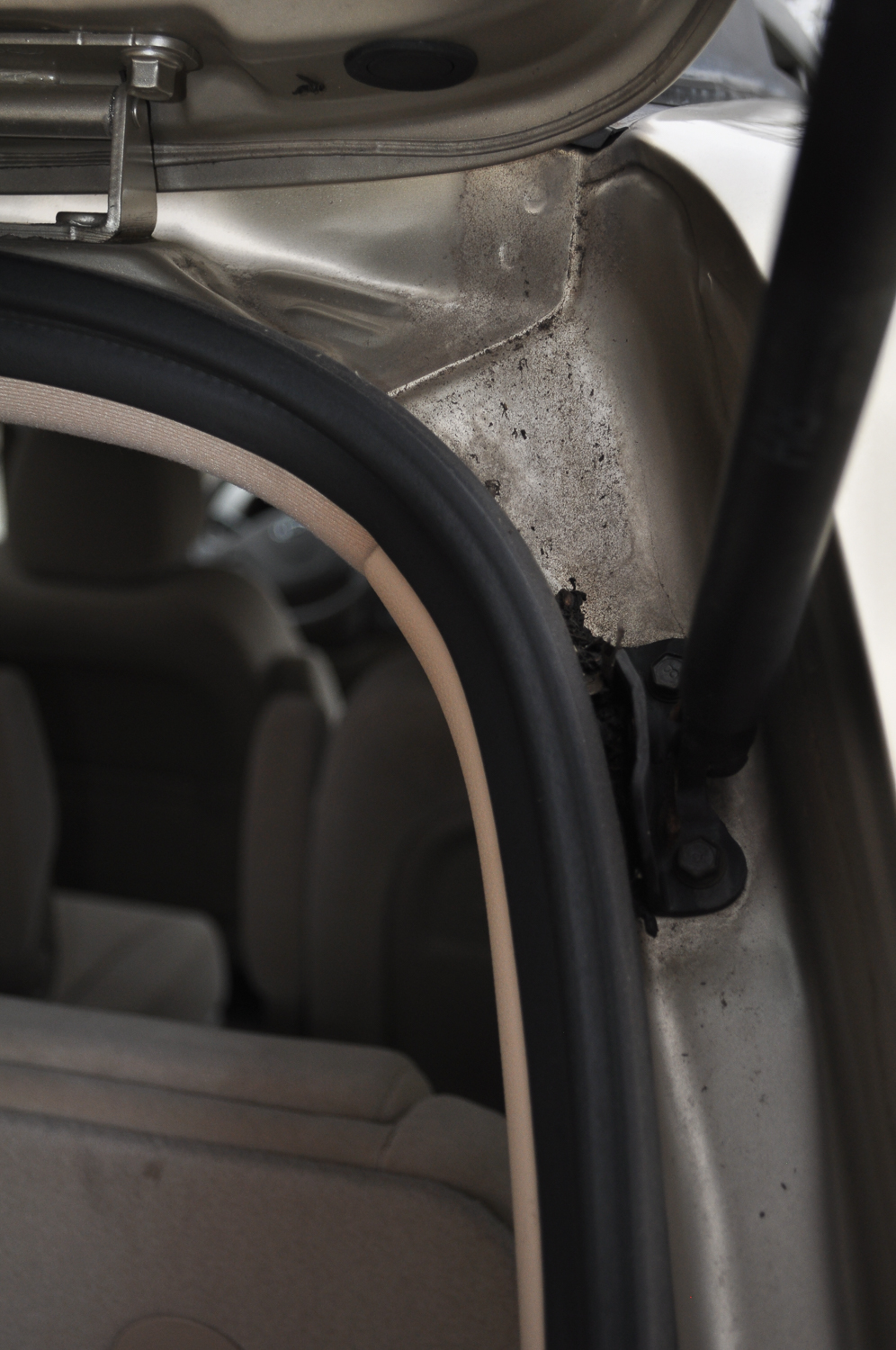 2007 Kia Sedona LX Minivan