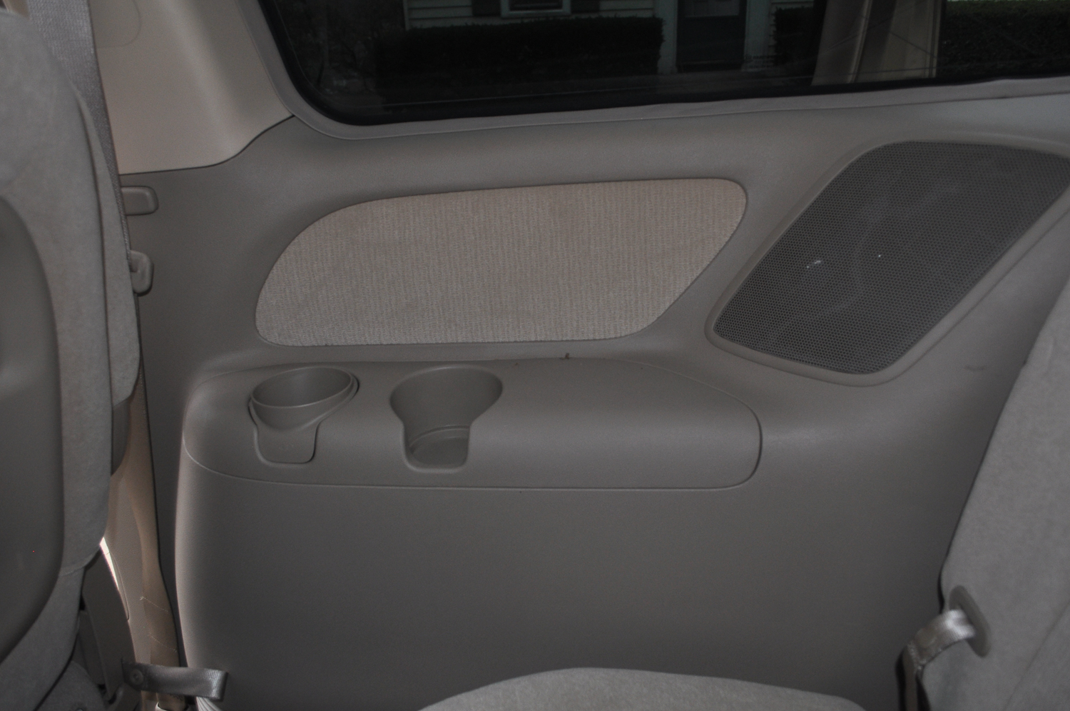 2007 Kia Sedona LX Minivan