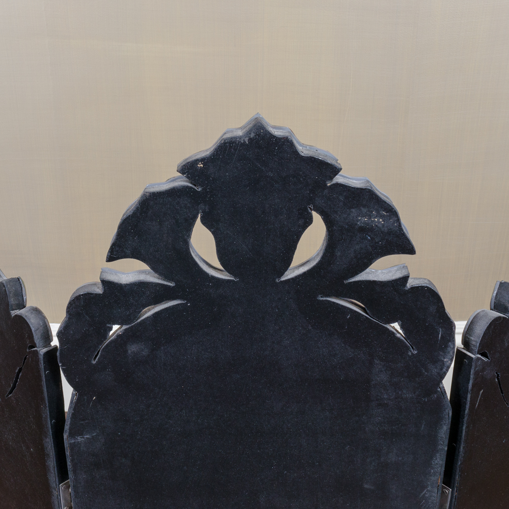 Venetian Style Trifold Boudoir Mirror