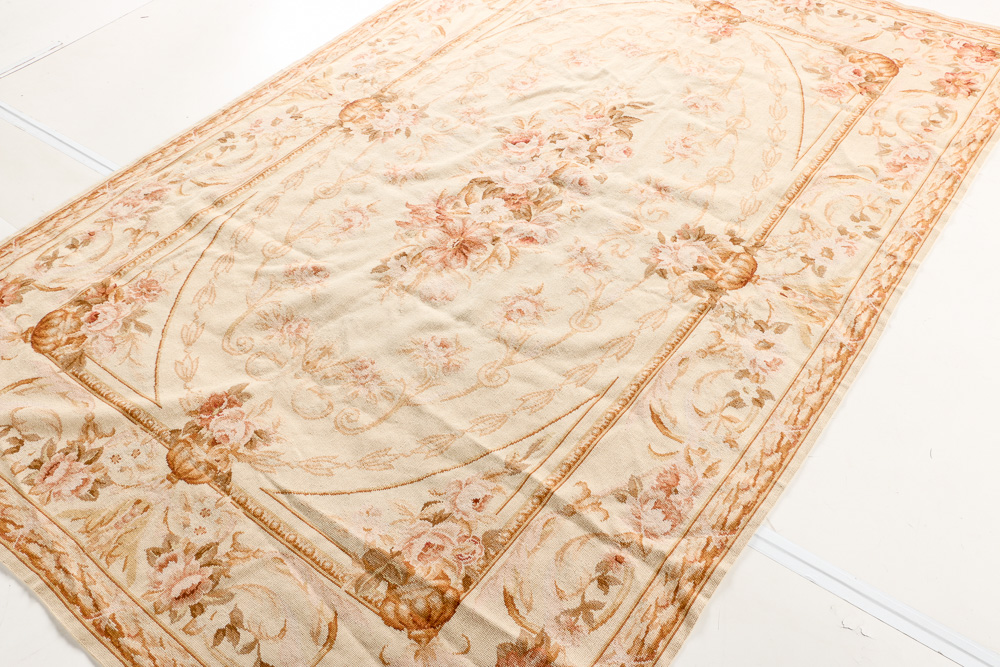 Handmade Floral Area Rug