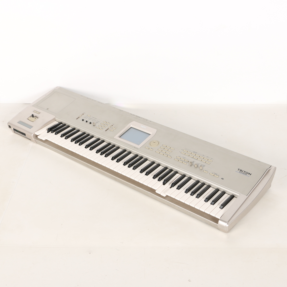 Korg Triton Studio Keyboard