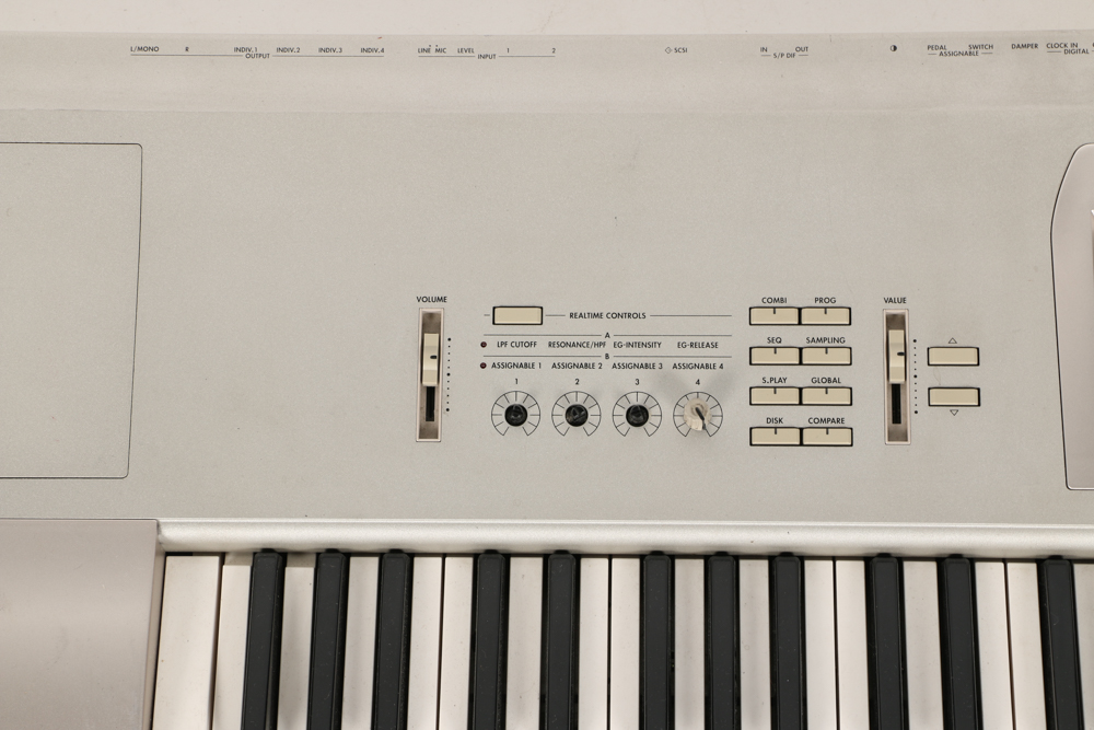 Korg Triton Studio Keyboard