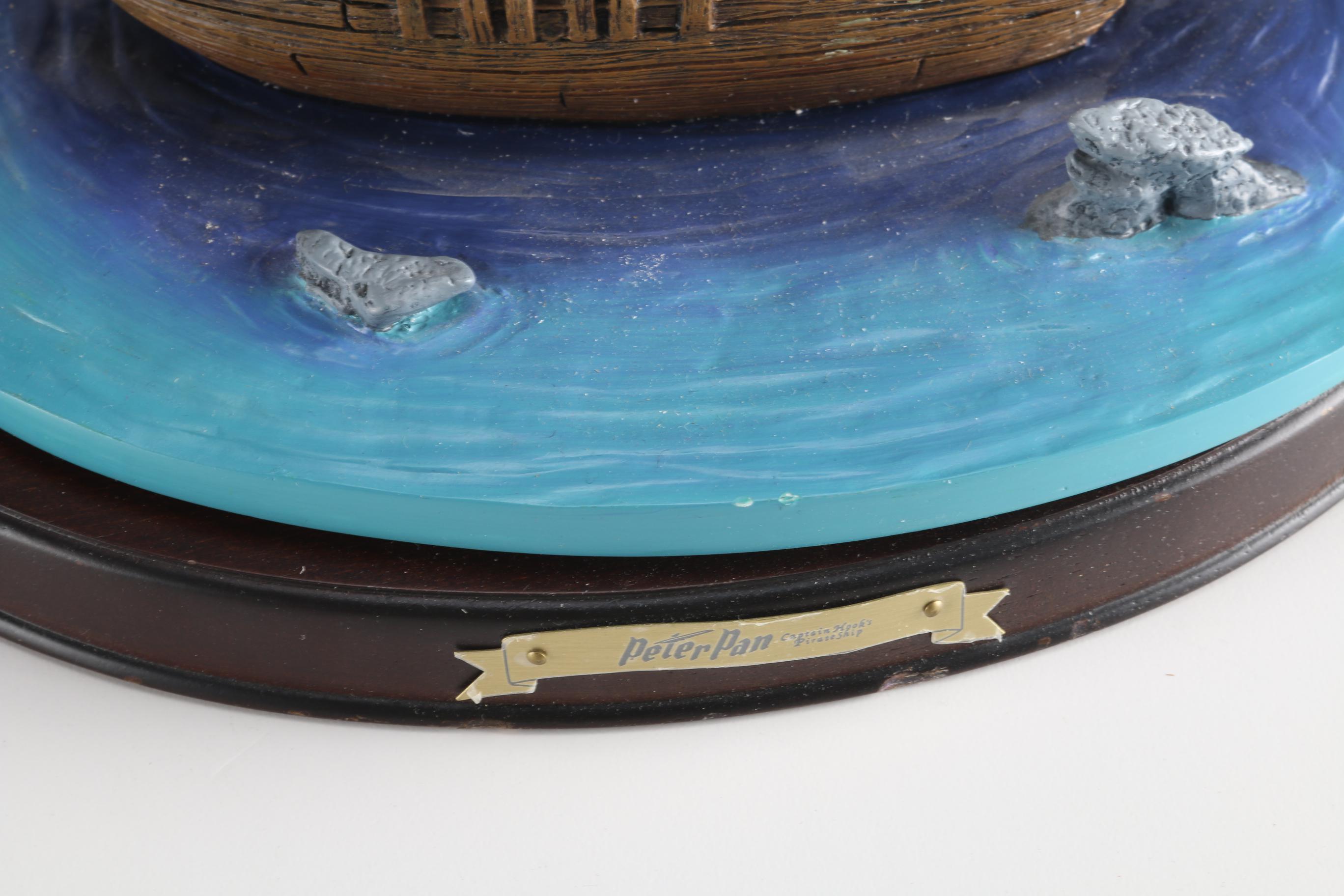 Walt Disney Classics Collection "Peter Pan" Figurines