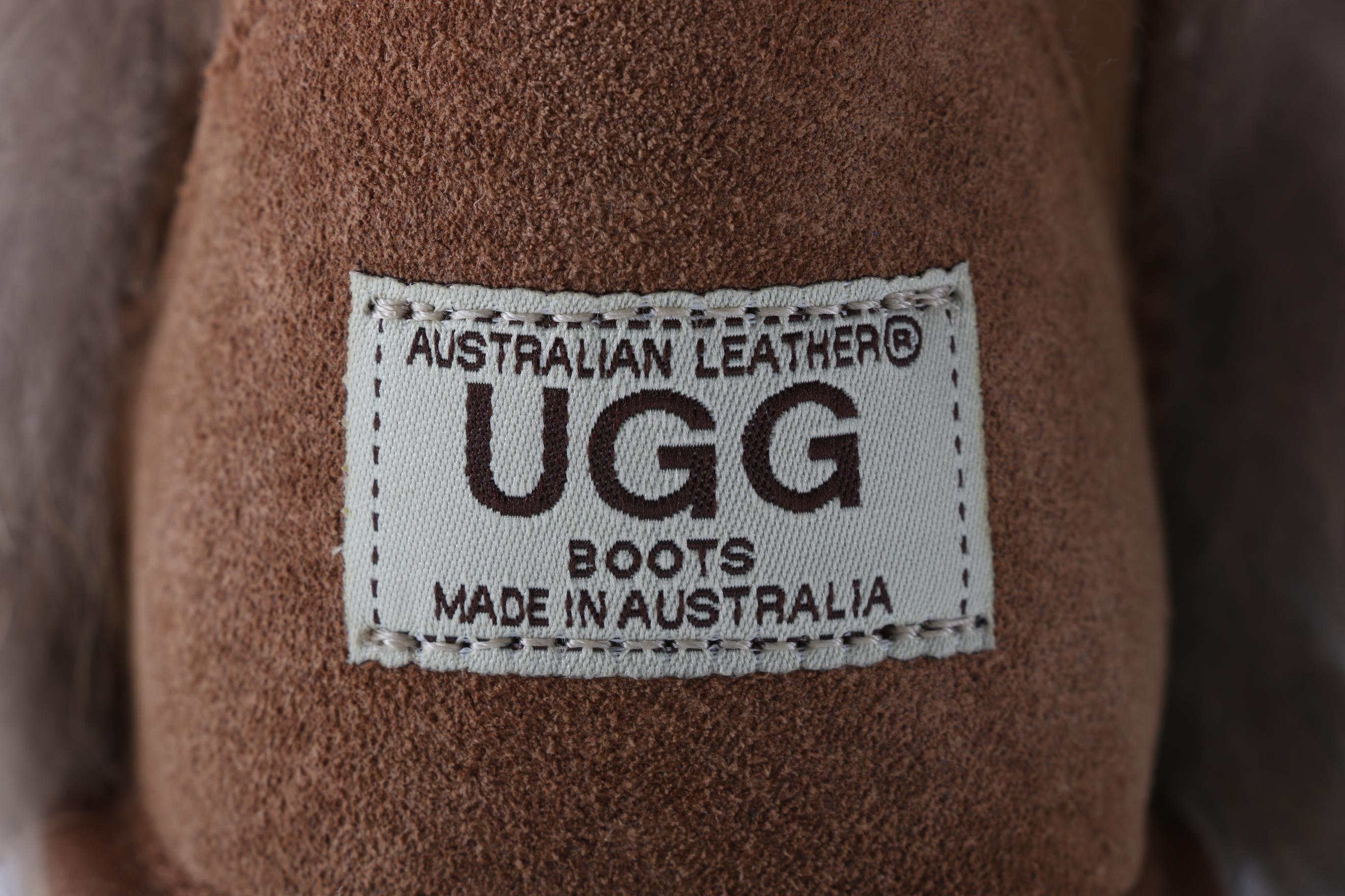 Women's Ugg Boots With Fox Fur Trim Size 6