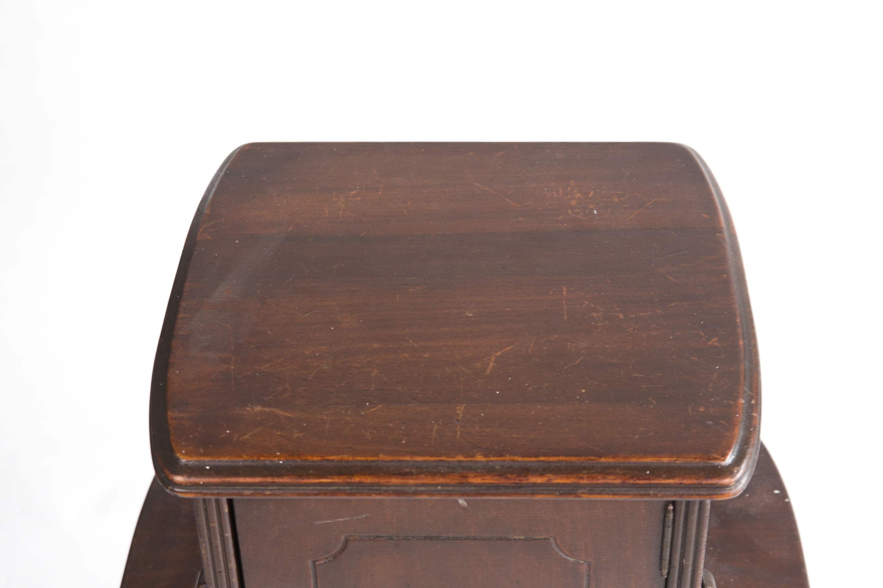 Early 20th Century Copper-Lined Smoking Stand