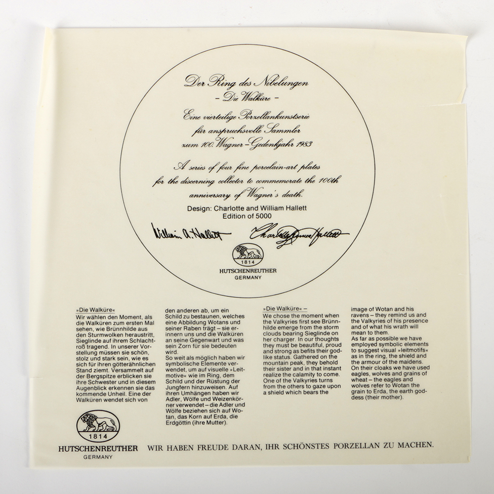 Vintage Hutschenreuther German Fine Porcelain Plate "Die Walküre" from the Series "Der Ring des Nibelungen"