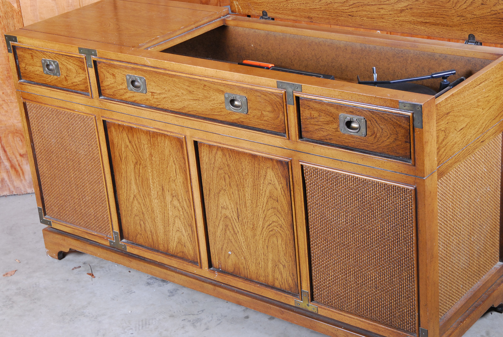 Vintage Magnavox Console Stereo