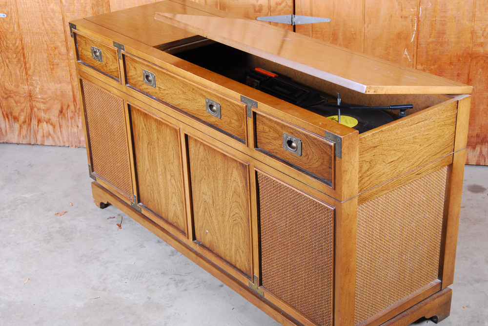 Vintage Magnavox Console Stereo