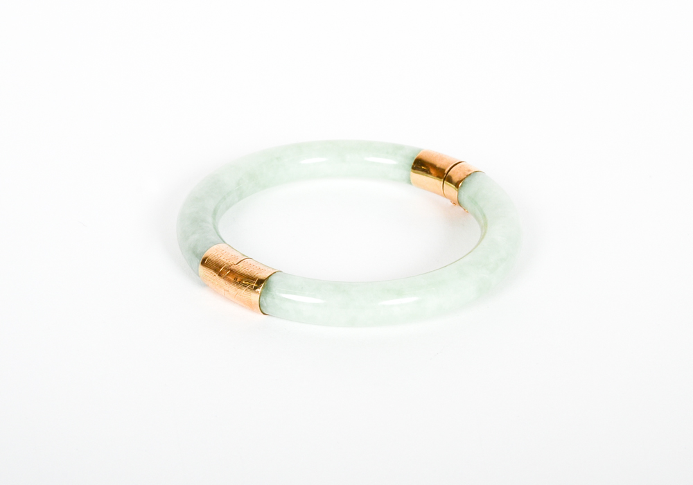 14K Yellow Gold Nephrite Jade Bangle Bracelet