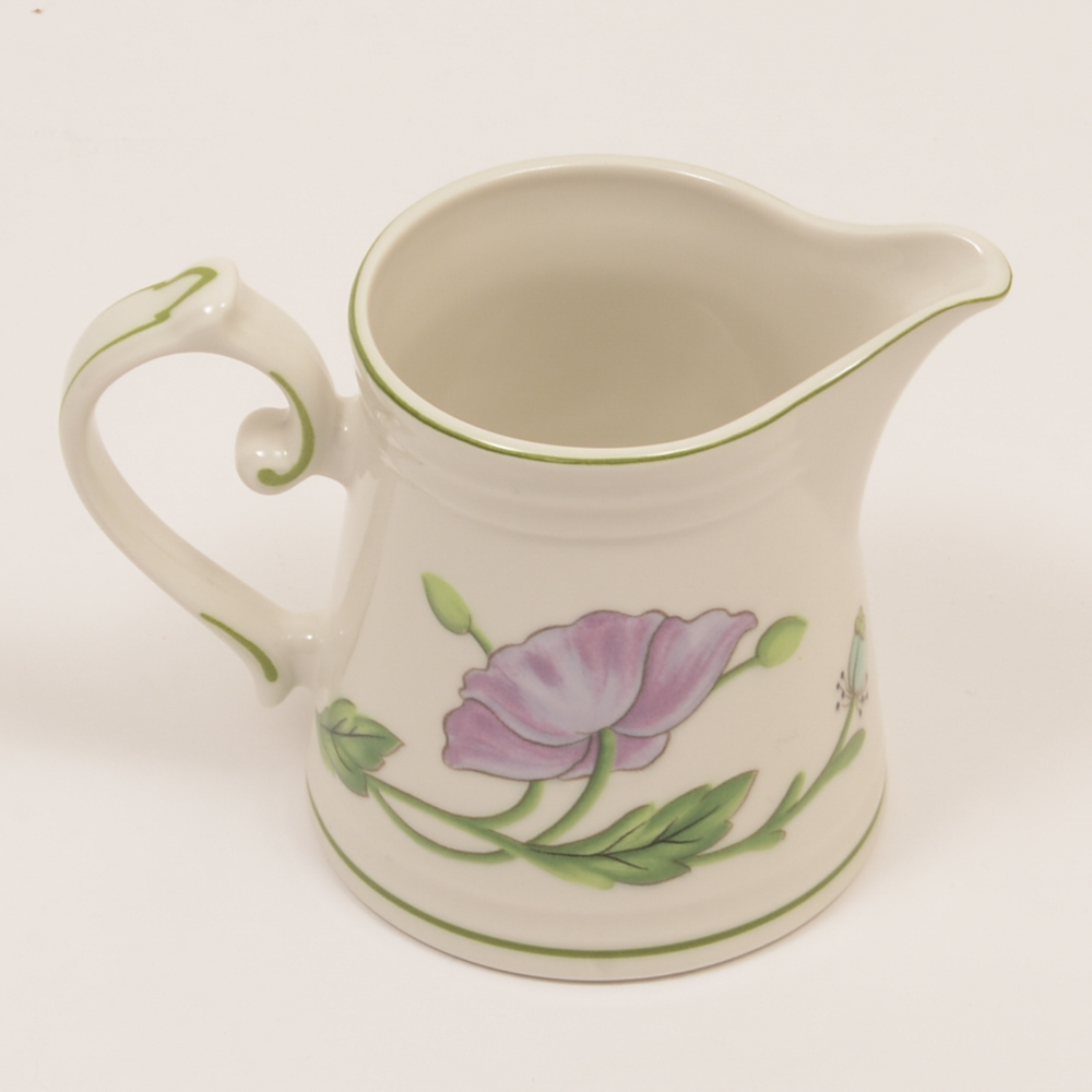 Villeroy & Boch "Amapola" Dinnerware Set
