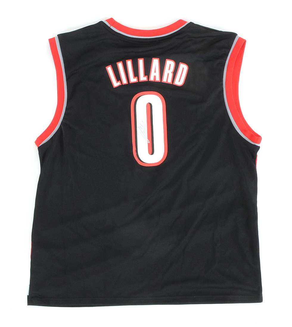 Damian Lillard Signed Jersey