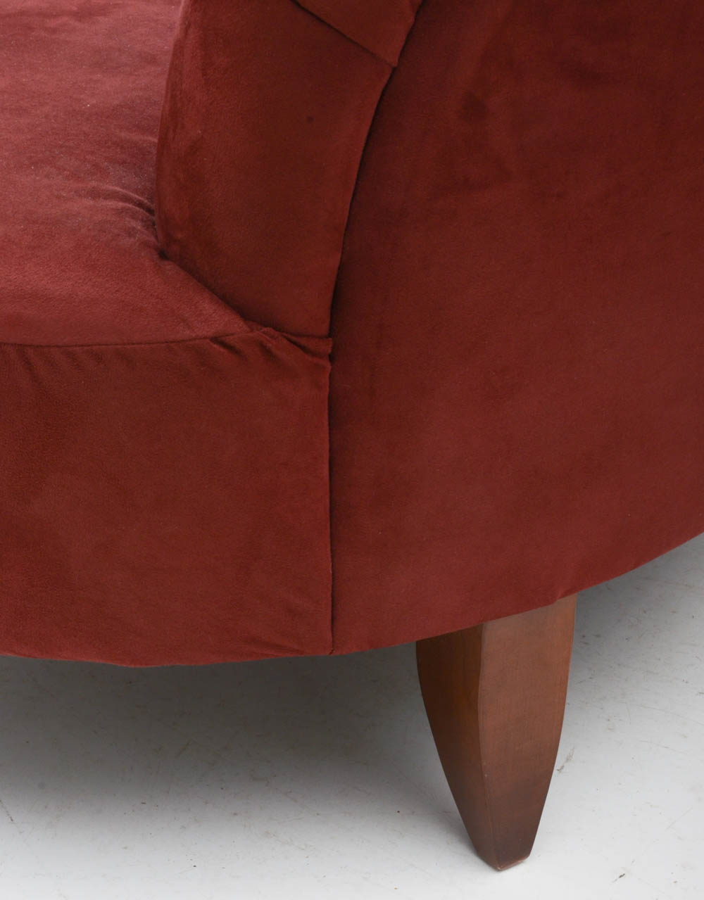 Carson's Furniture Contemporary Loveseat