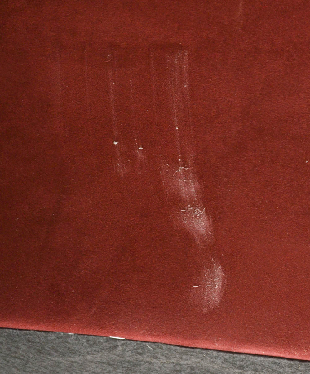 Carson's Furniture Contemporary Loveseat