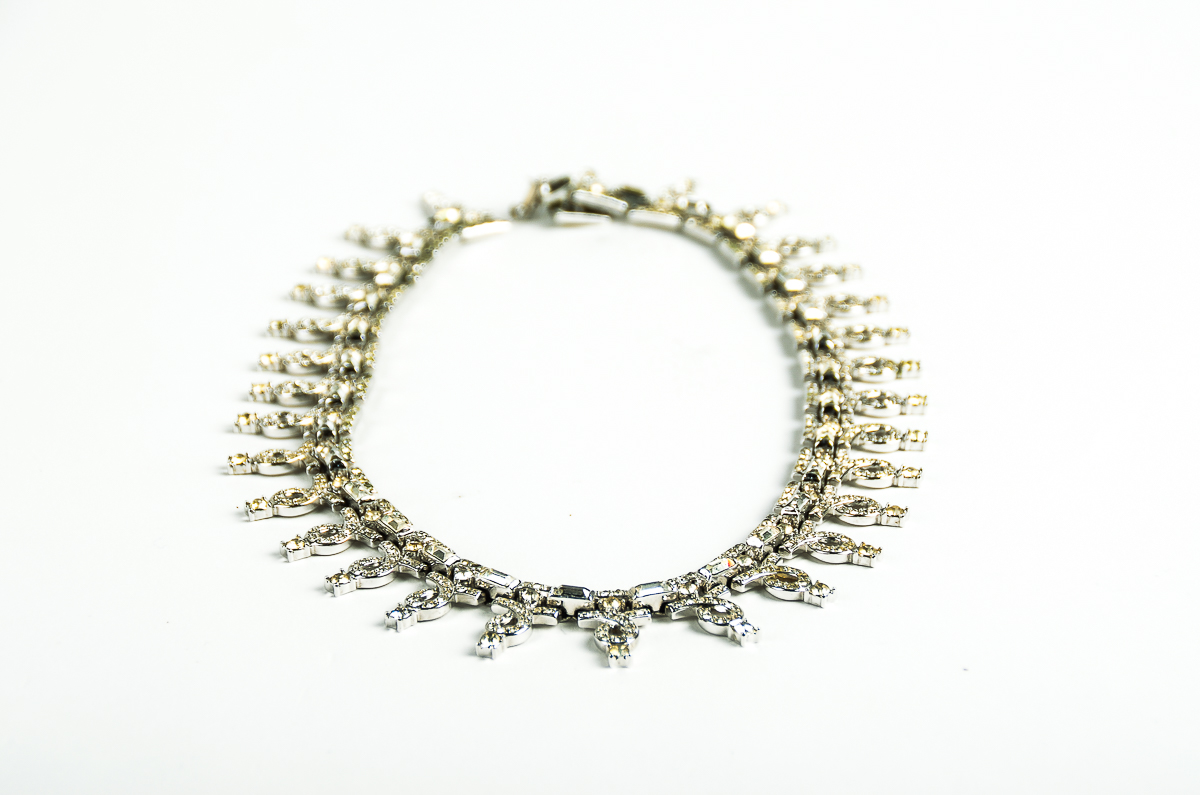 Art Deco Style Rhinestone Collar Necklace
