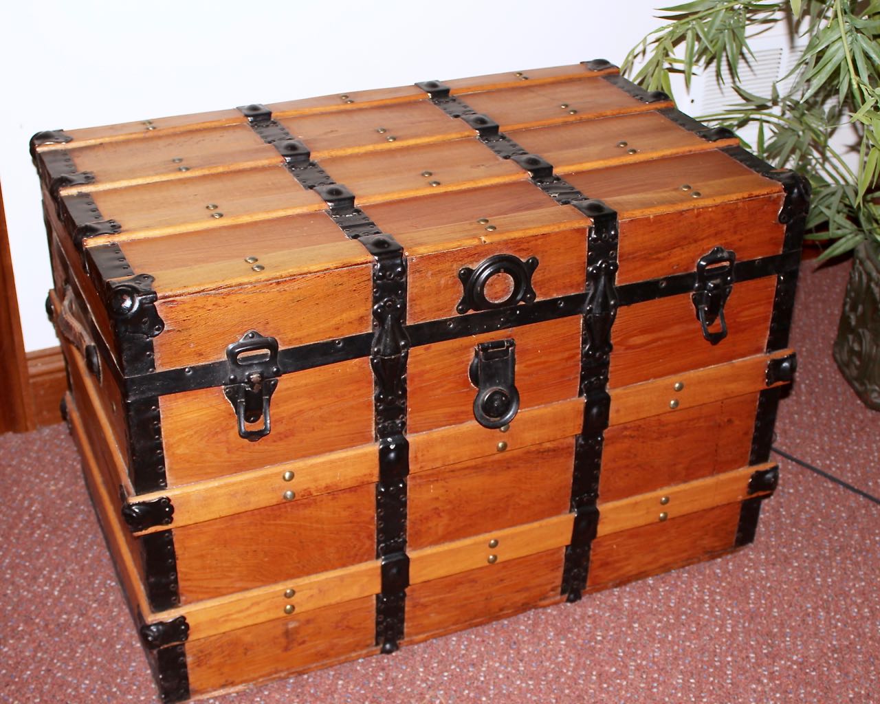 Vintage Steamer Trunk