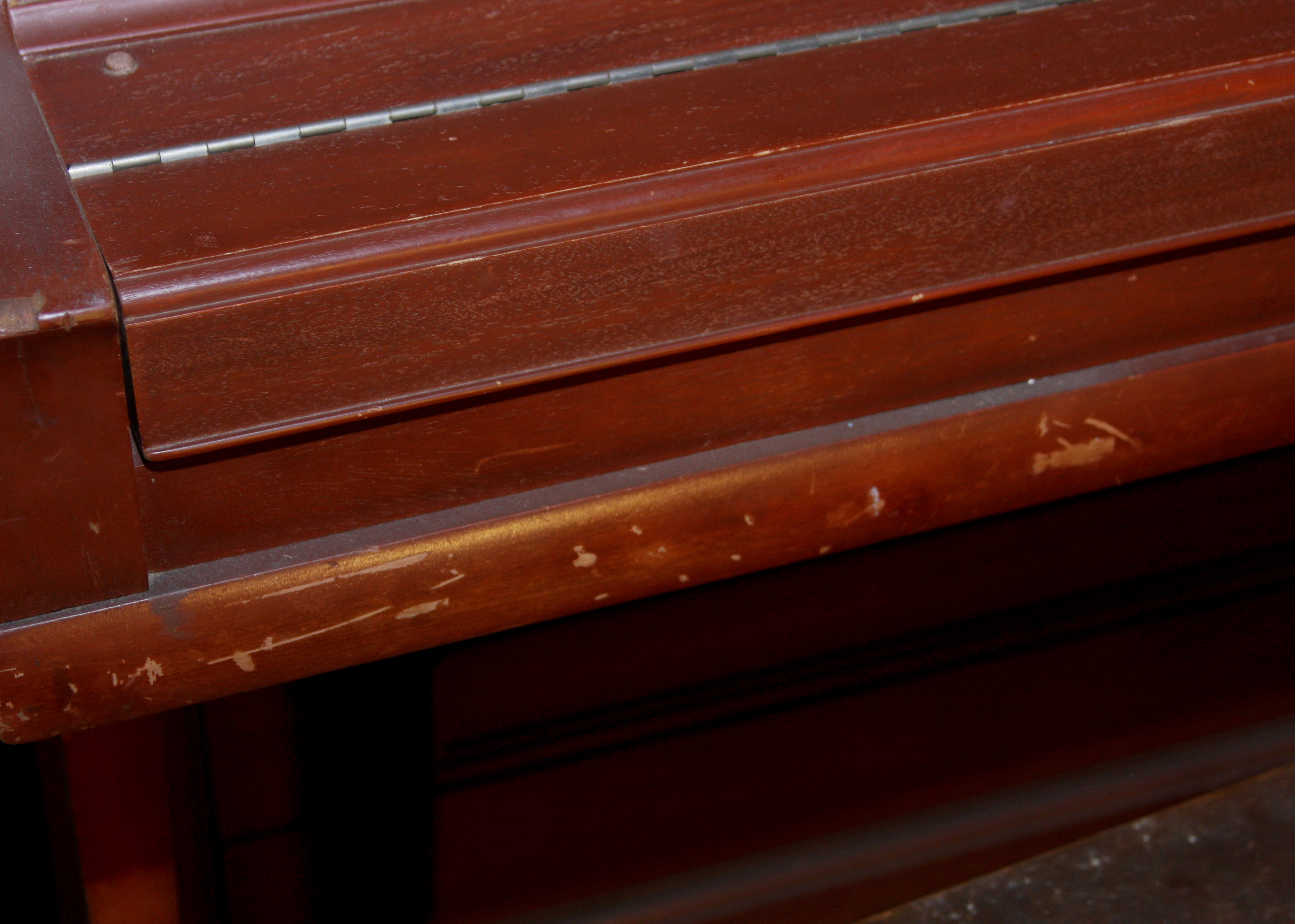 Oliver Upright Piano