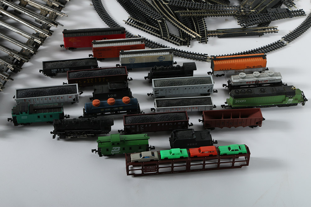 Model Train Track and Accessories Including N-Scale