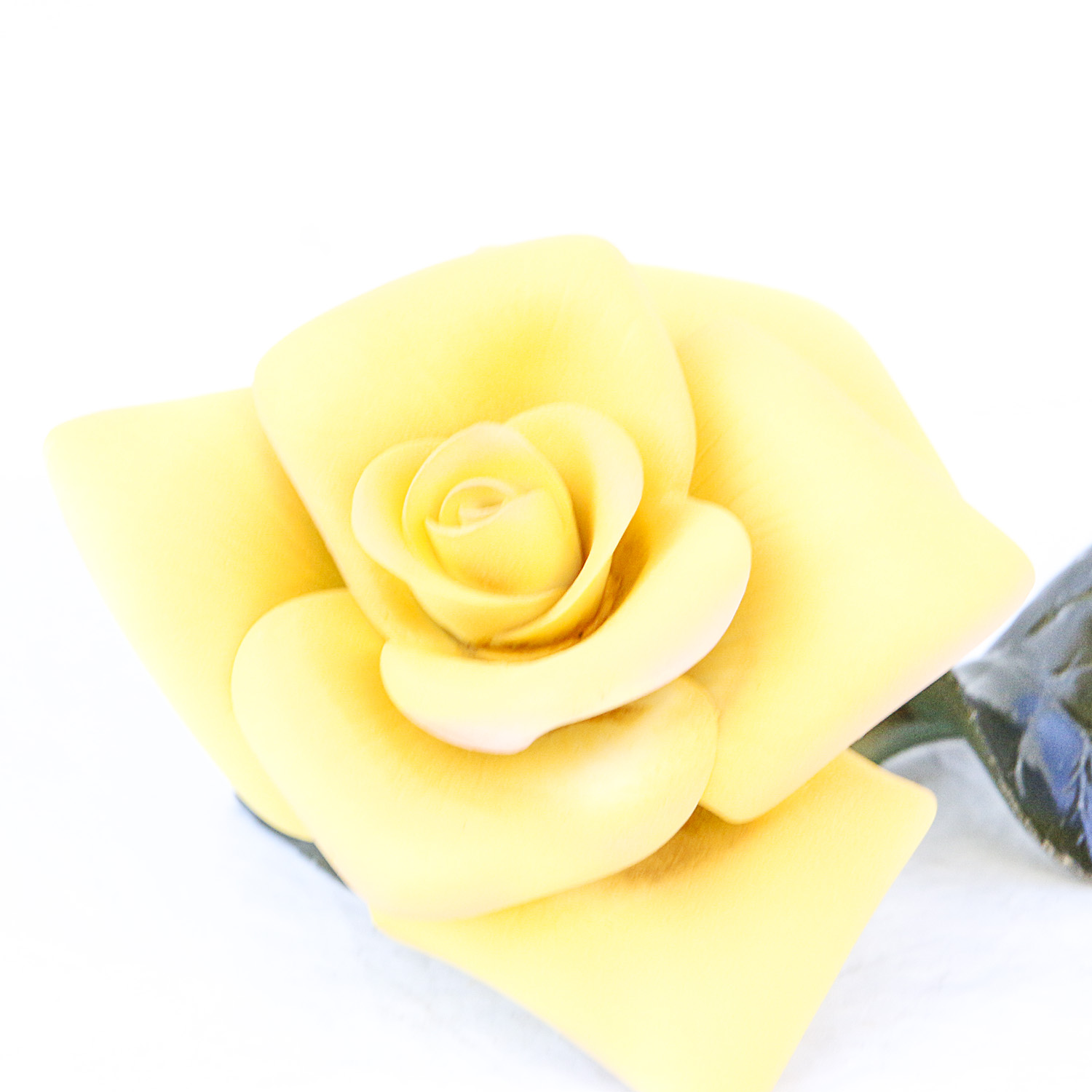 Avon "Seasons in Bloom" Peace Rose and Skin So Soft Decanter