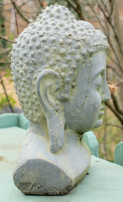 Budda Head Statue