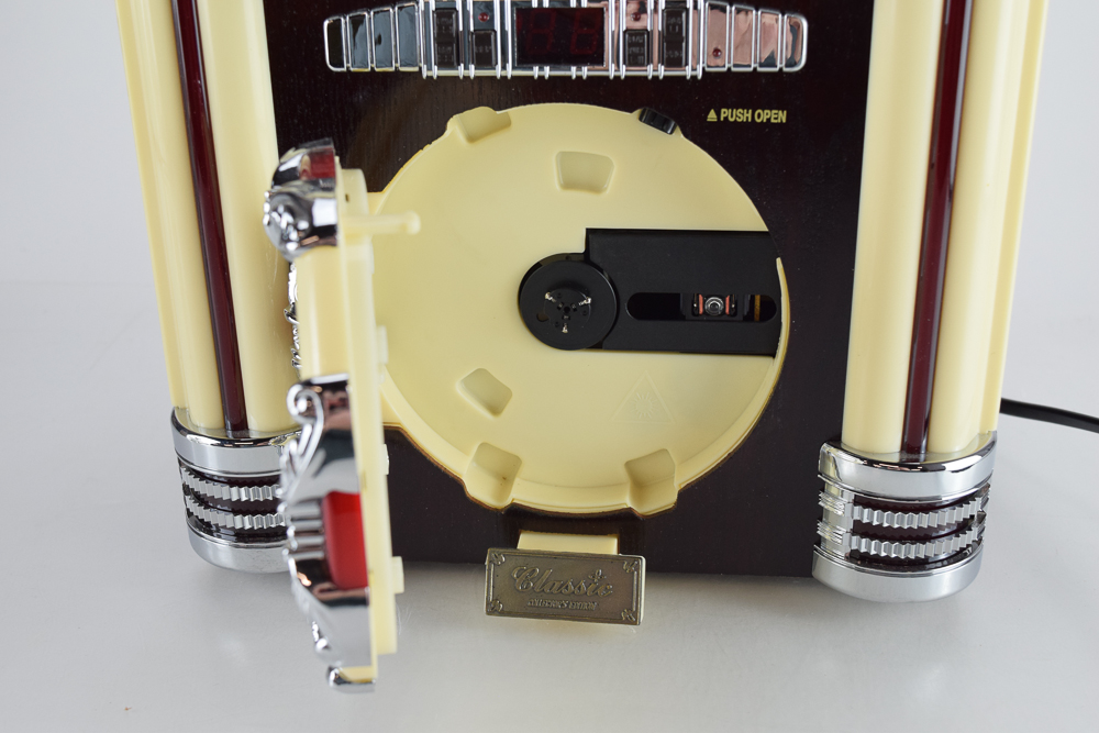 Classic Collectors Edition Mini Jukebox CD Player