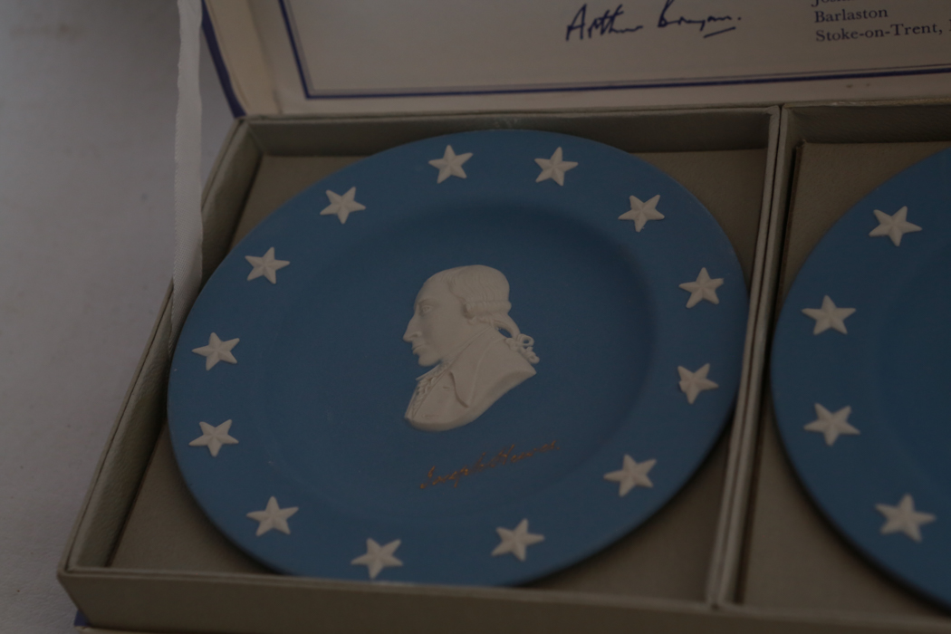 Vintage Wedgwood "State Seal Series" Plates