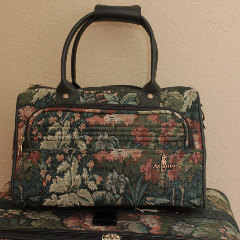 Atlantic Luggage Set