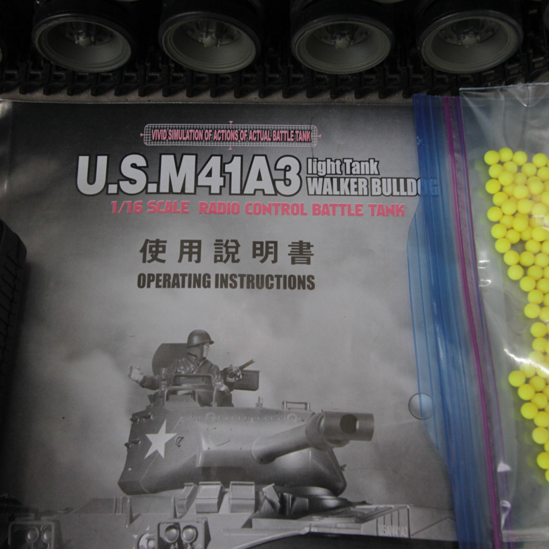 U.S. M41A3 Light Tank Toy and Egofly Helicopter