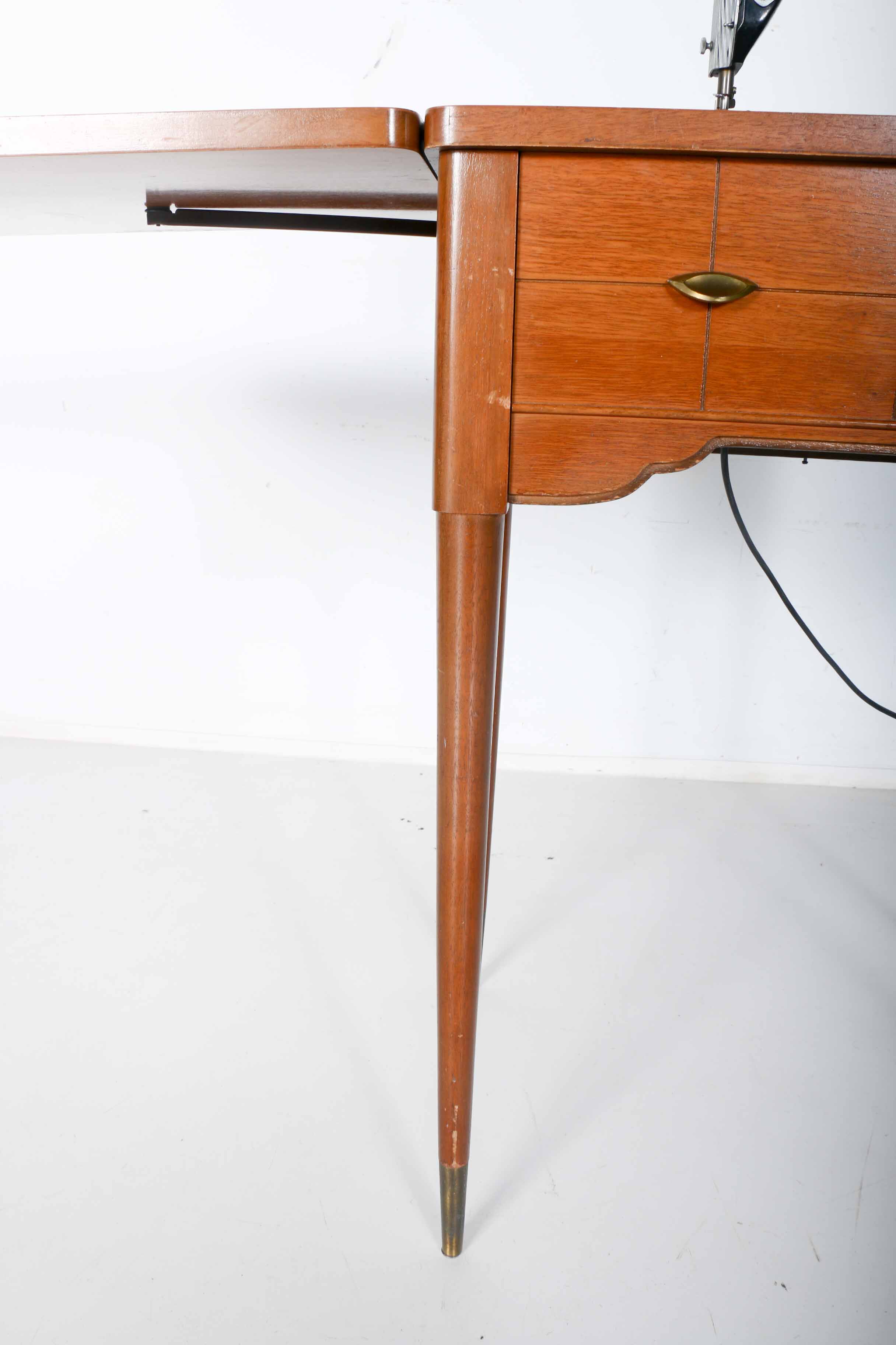 *Unlistable* Vintage Singer 201-3 Singer Sewing Machine