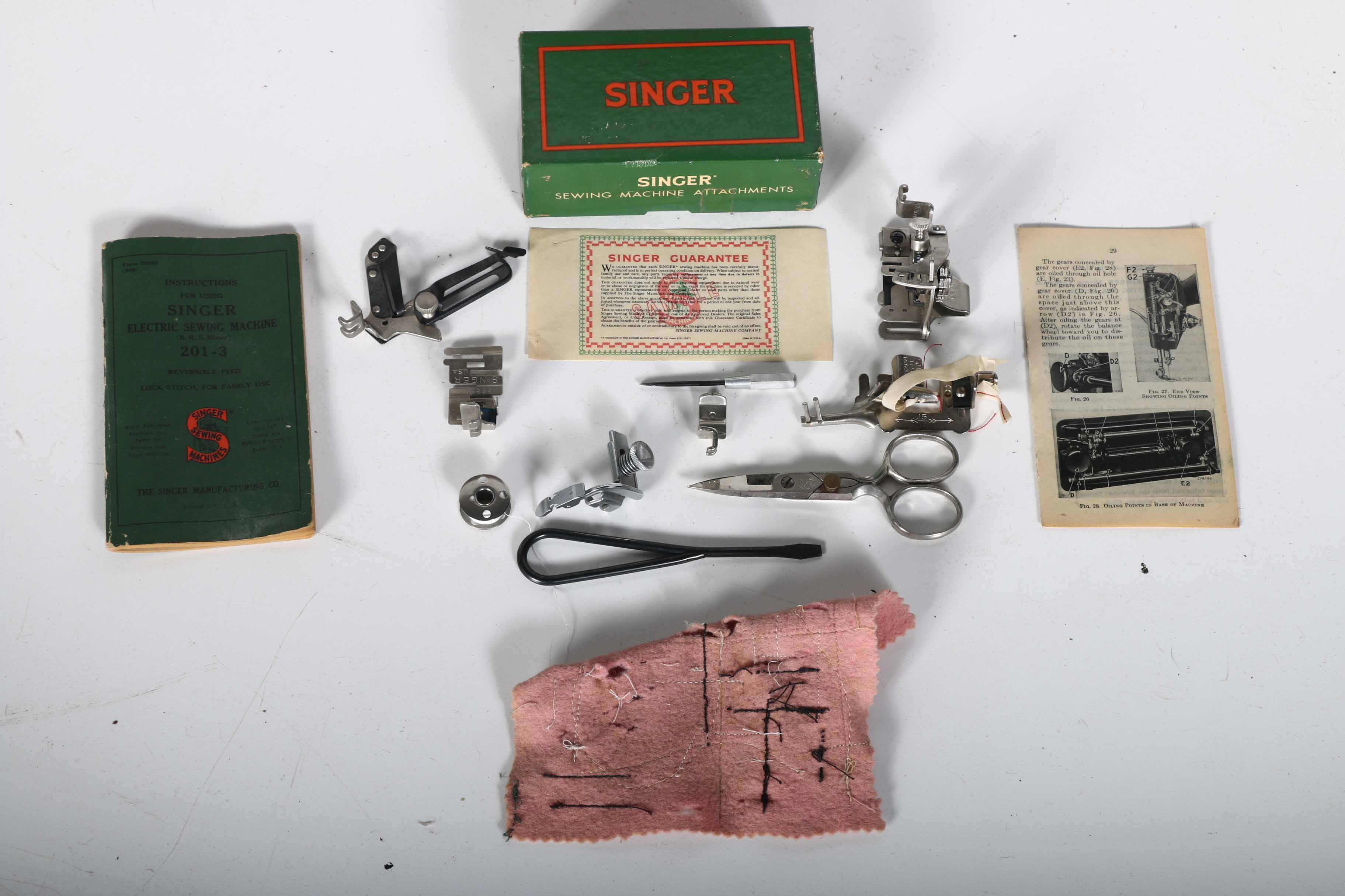 *Unlistable* Vintage Singer 201-3 Singer Sewing Machine