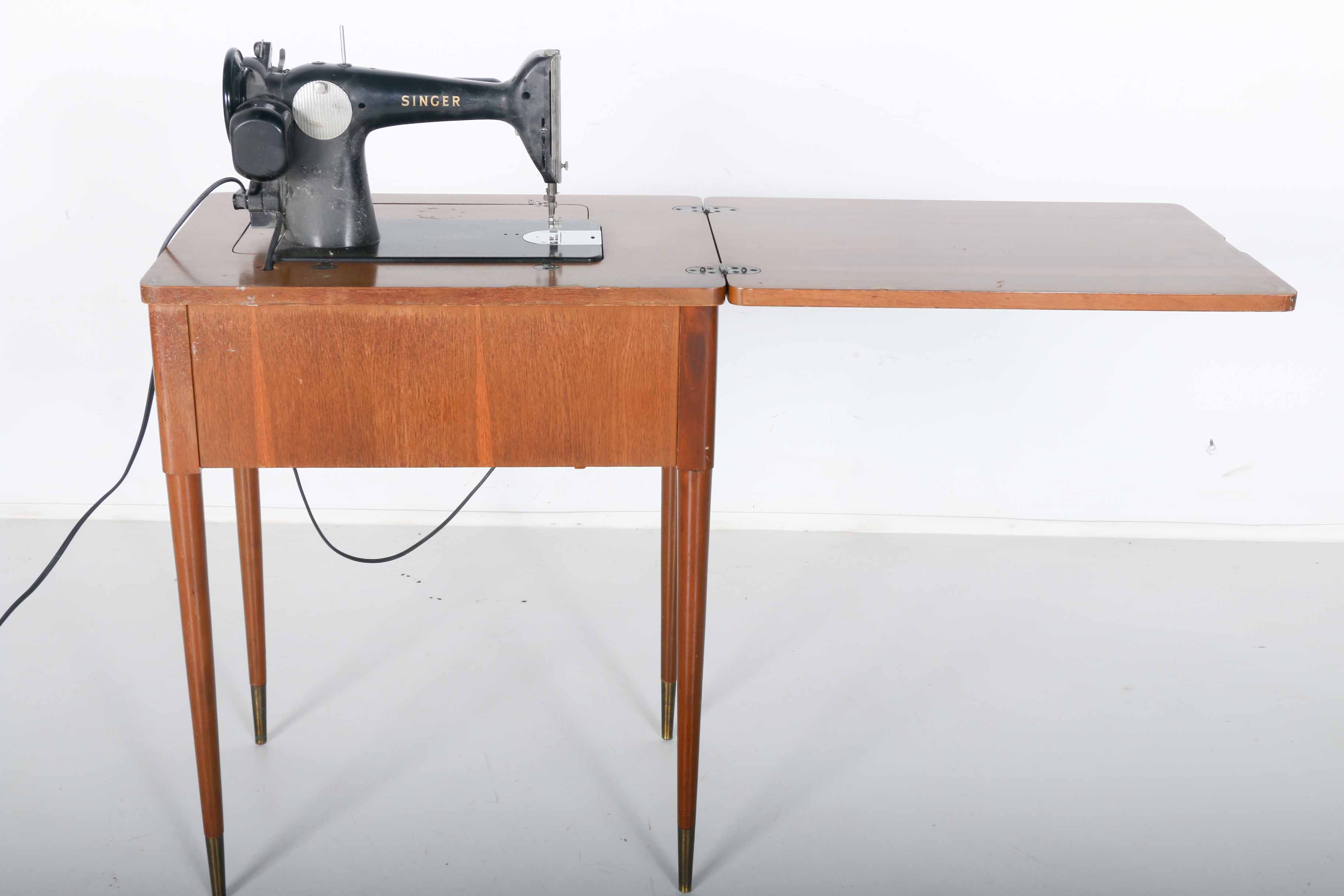 *Unlistable* Vintage Singer 201-3 Singer Sewing Machine