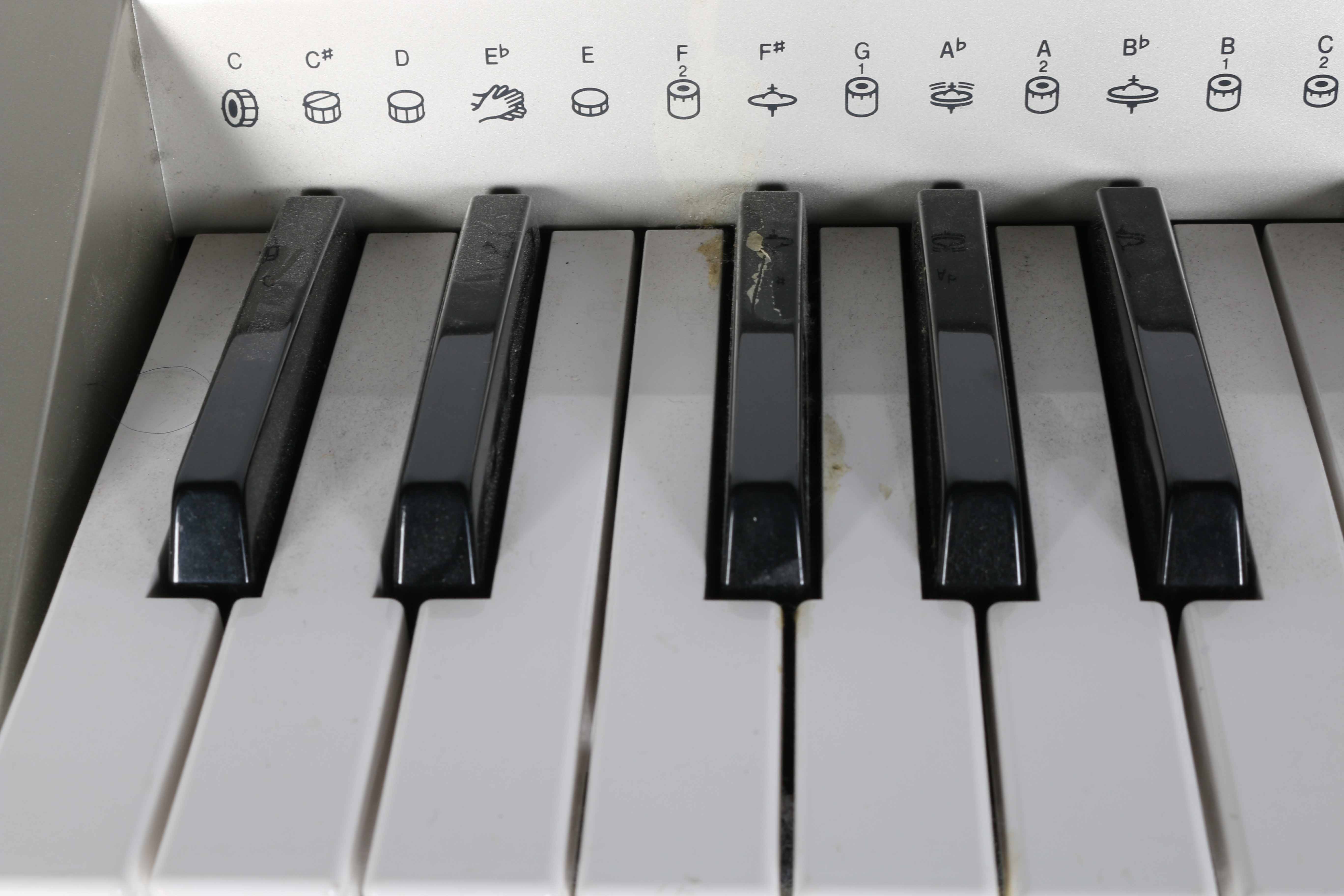 Casio CTK-900 Keyboard and Stand