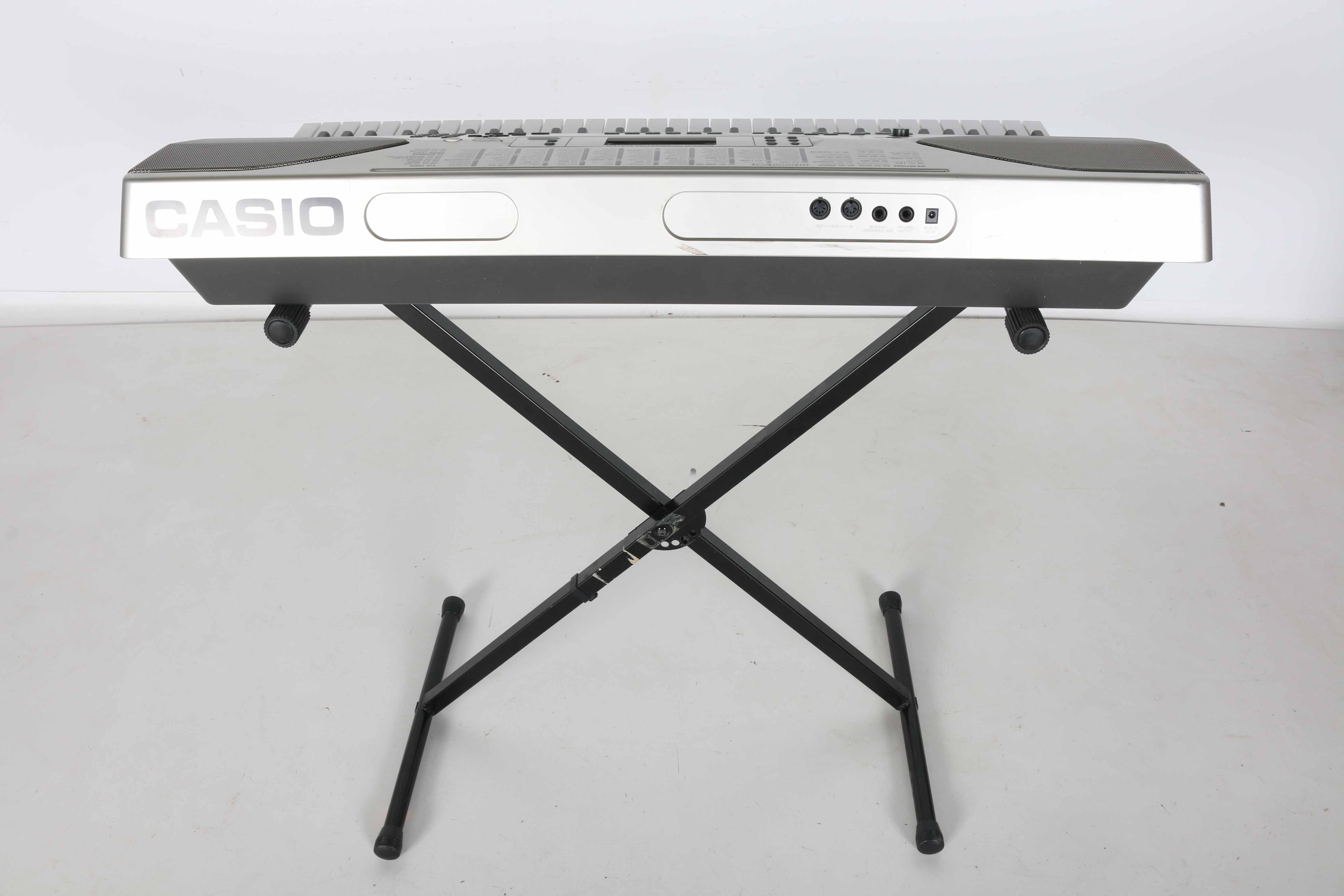 Casio CTK-900 Keyboard and Stand