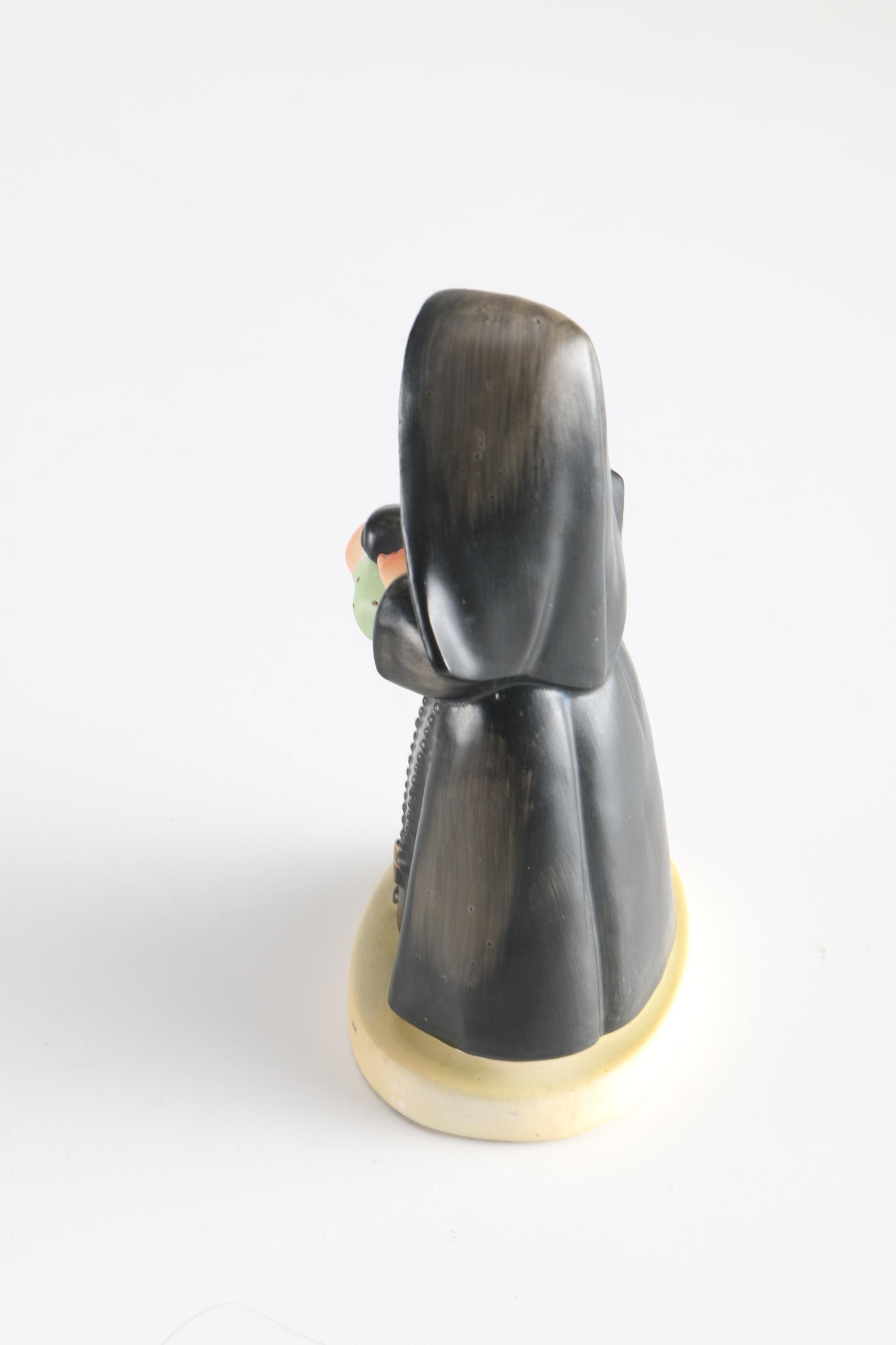 Circa 1960s Nikoniko Katayama Nun Figurine