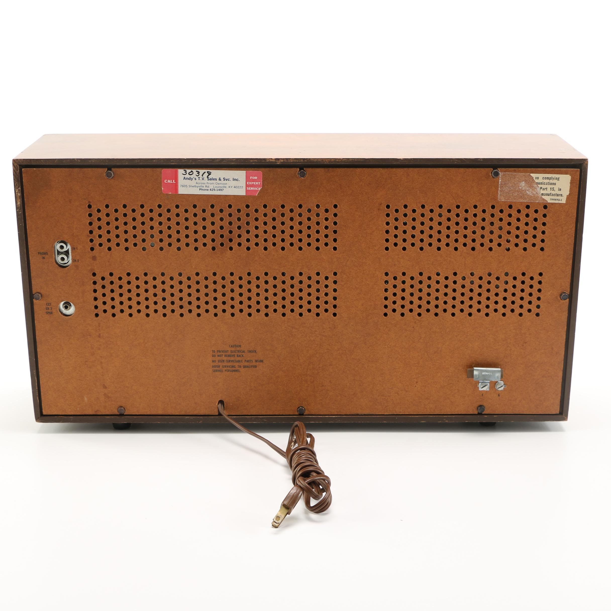 Vintage  AM-FM Stereo Radio