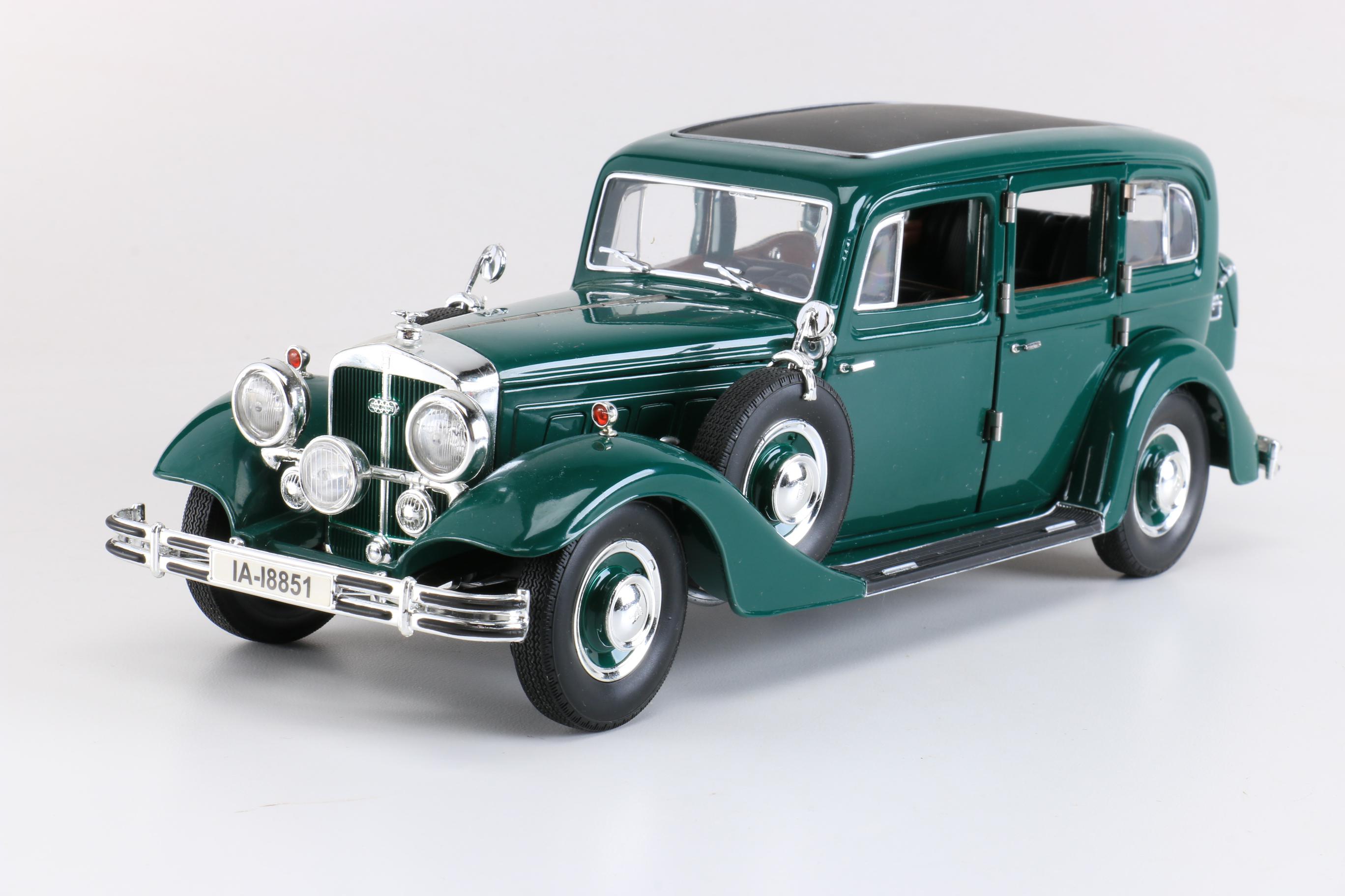 Collection of 1930s 1:18 Scale Die-Cast Cars