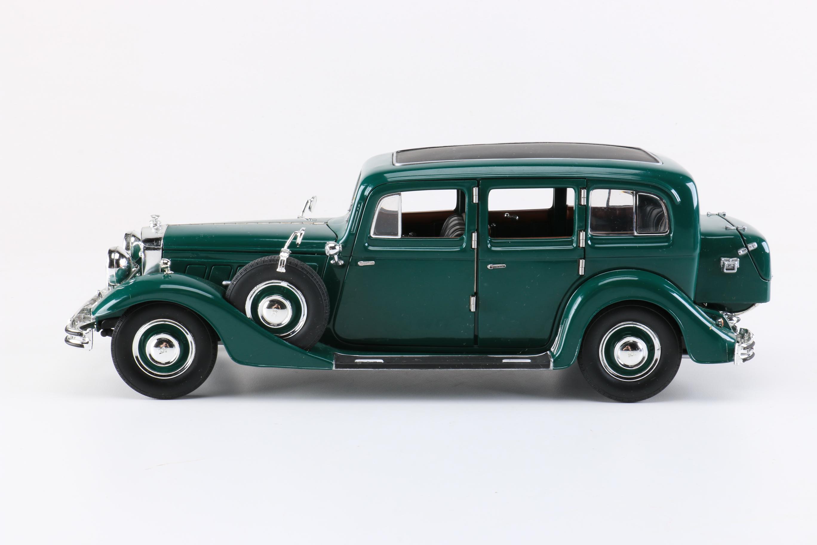 Collection of 1930s 1:18 Scale Die-Cast Cars
