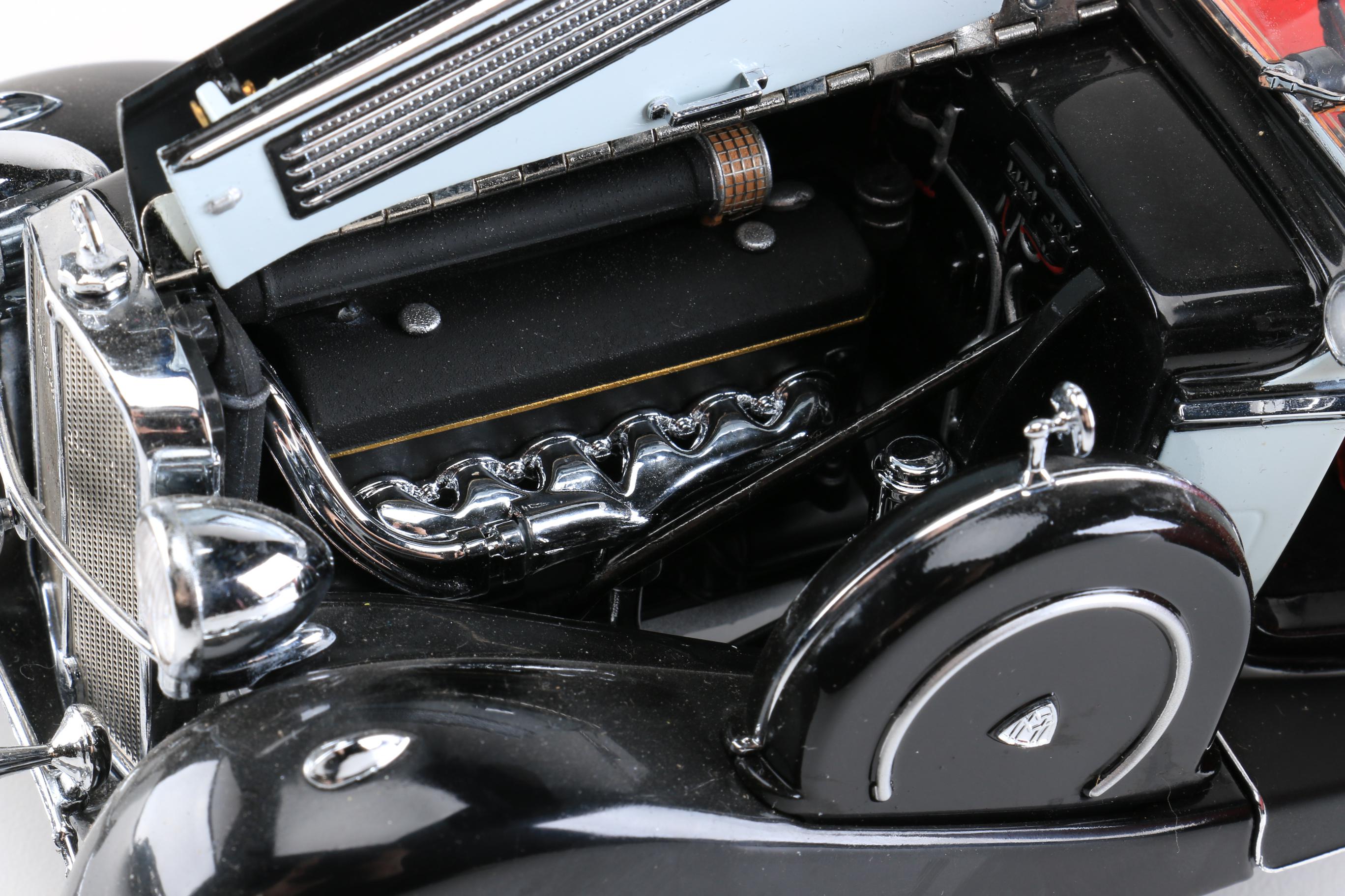 Collection of 1930s 1:18 Scale Die-Cast Cars