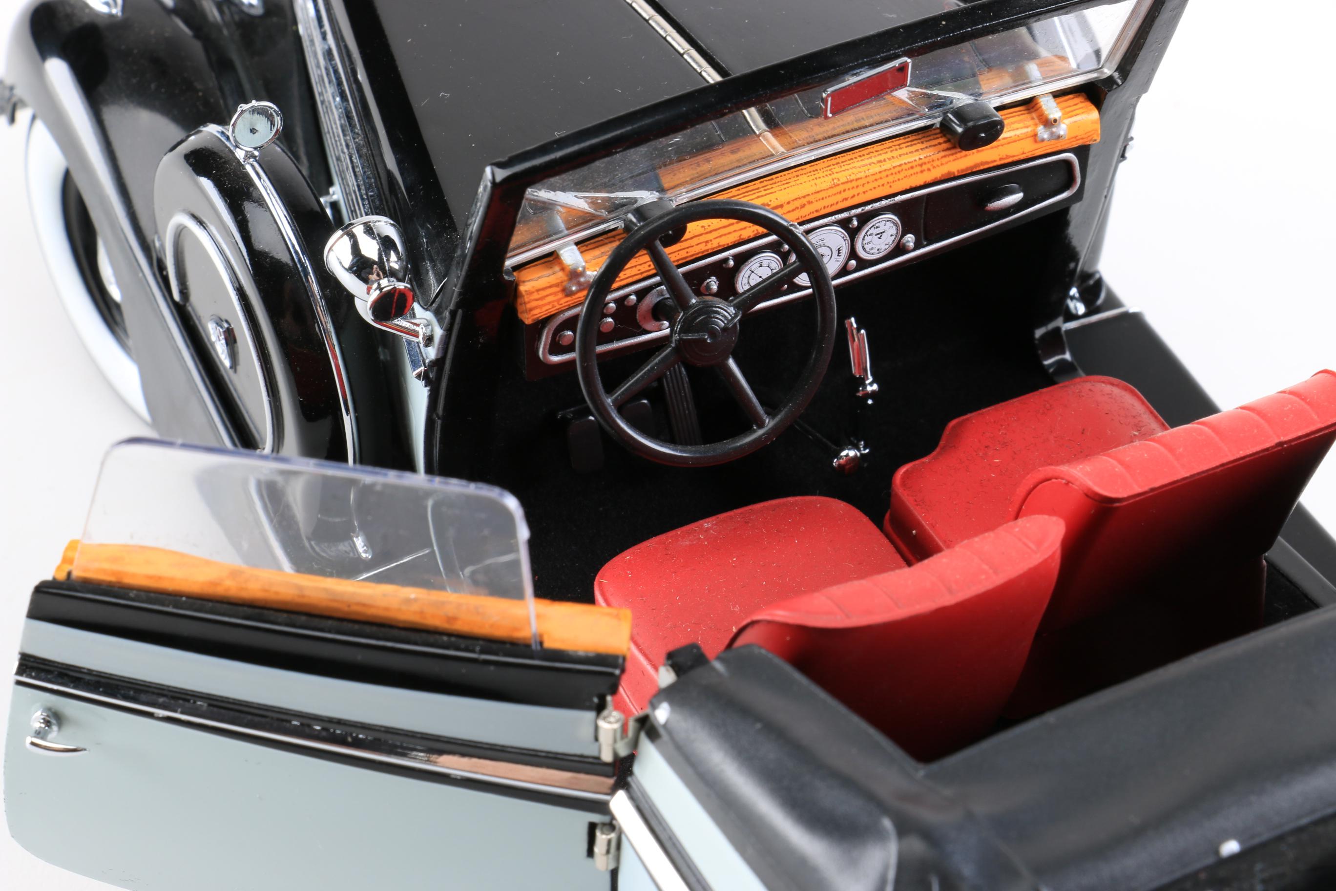 Collection of 1930s 1:18 Scale Die-Cast Cars