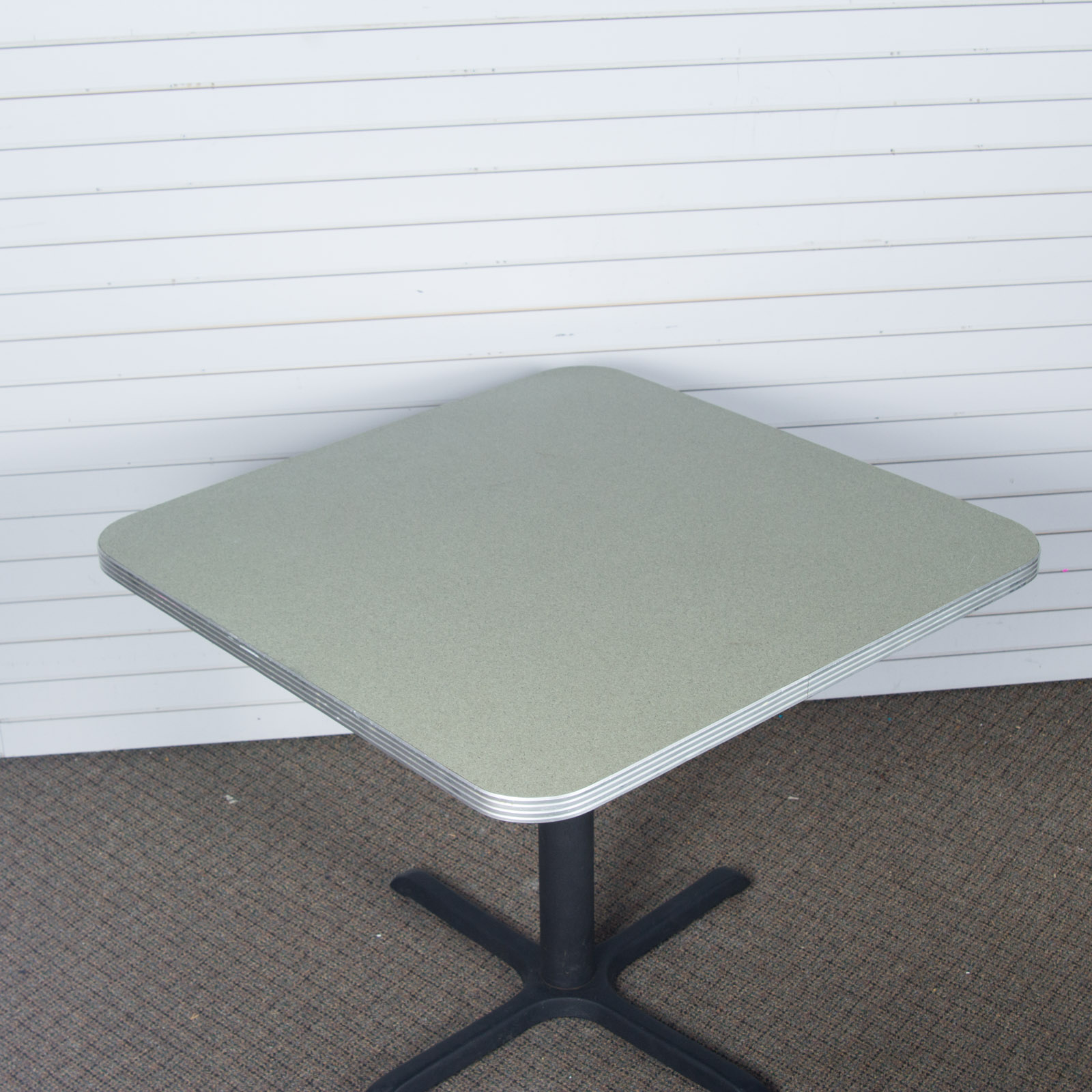 Square Restaurant Table Set