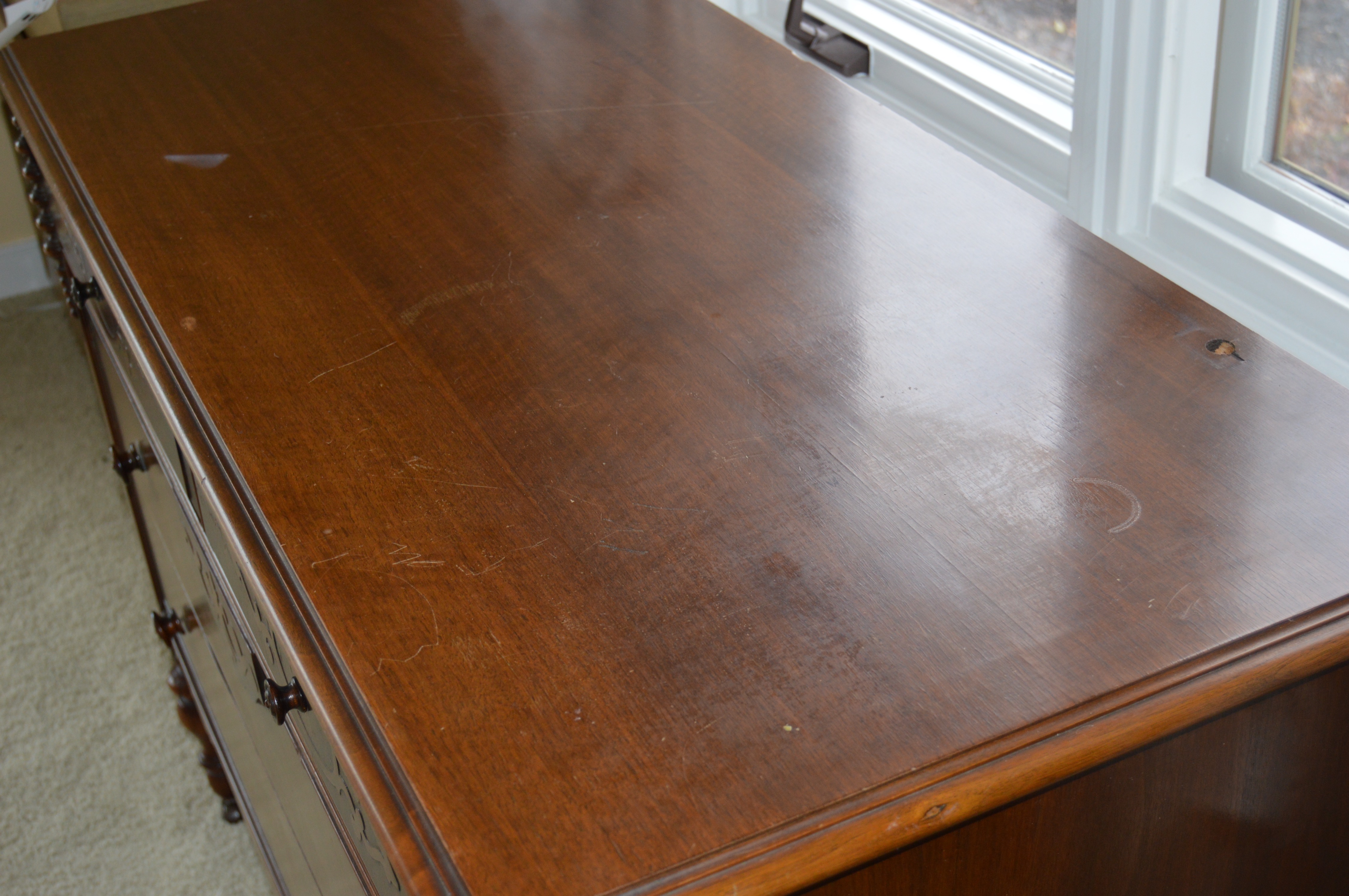 Antique Victorian Maple Chest of Drawers