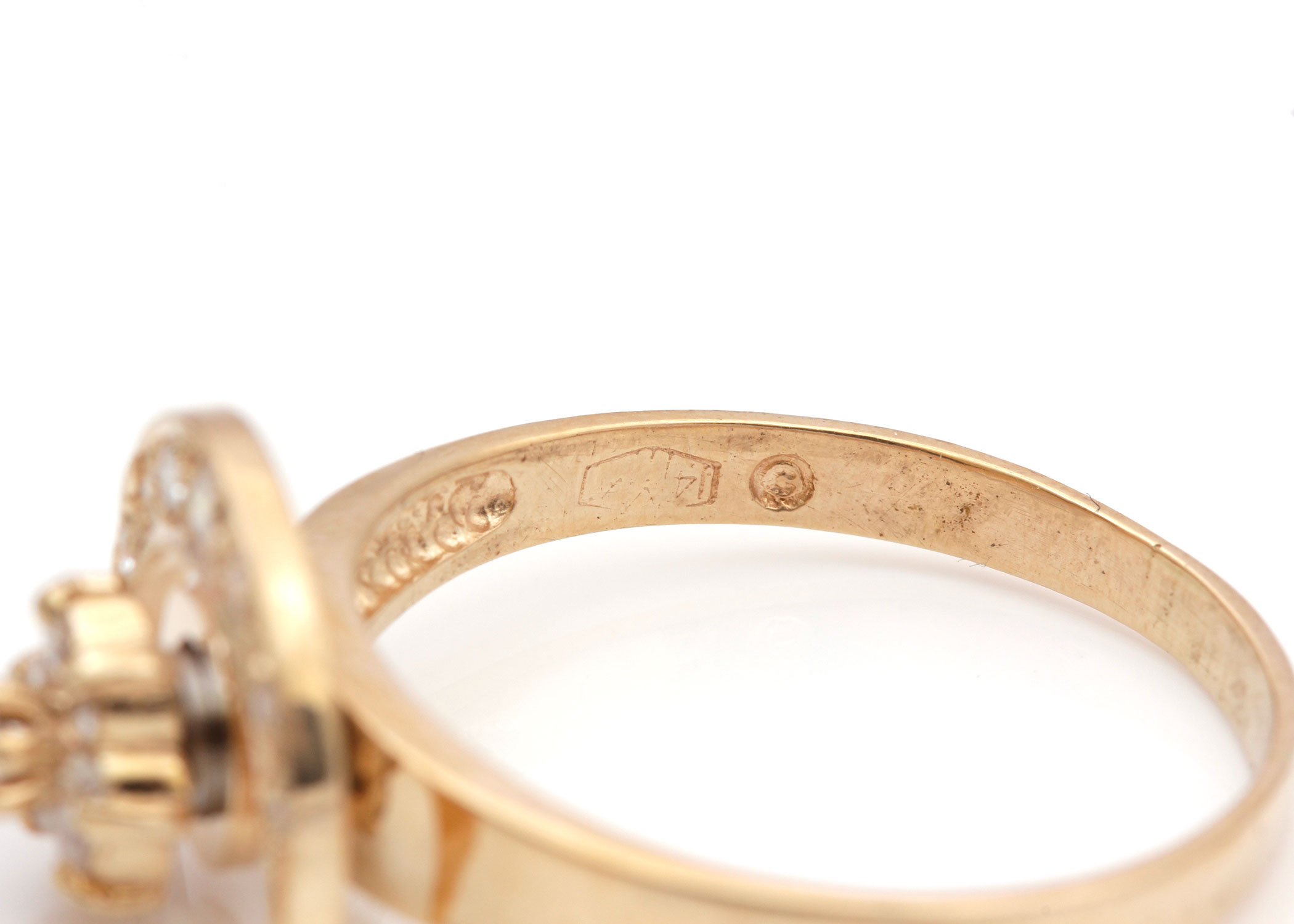 14K Yellow Gold Moon and Star Motion Diamond Ring