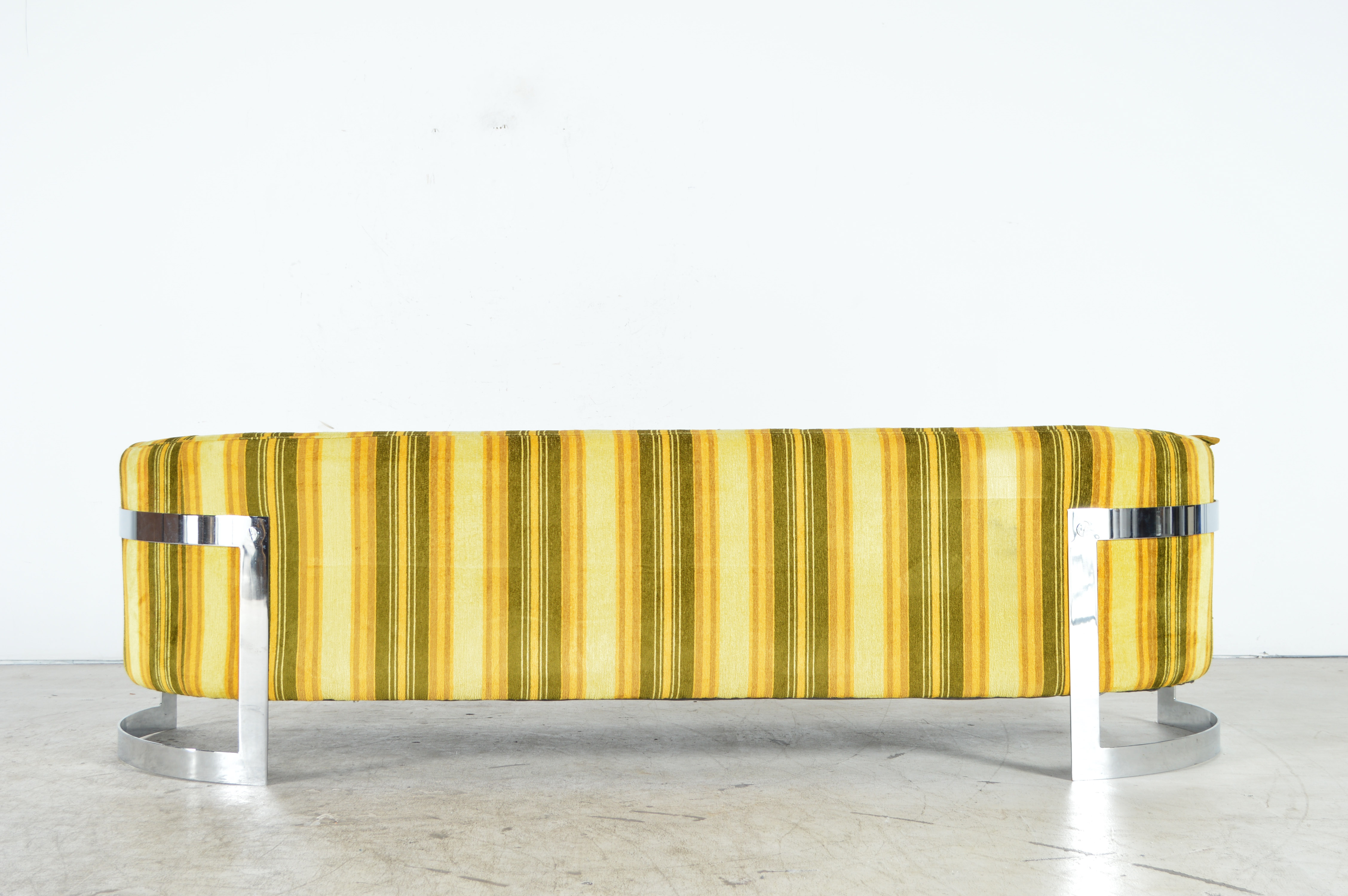 Vintage 1970s Sofa by Hubbuch in the Style of Milo Baughman