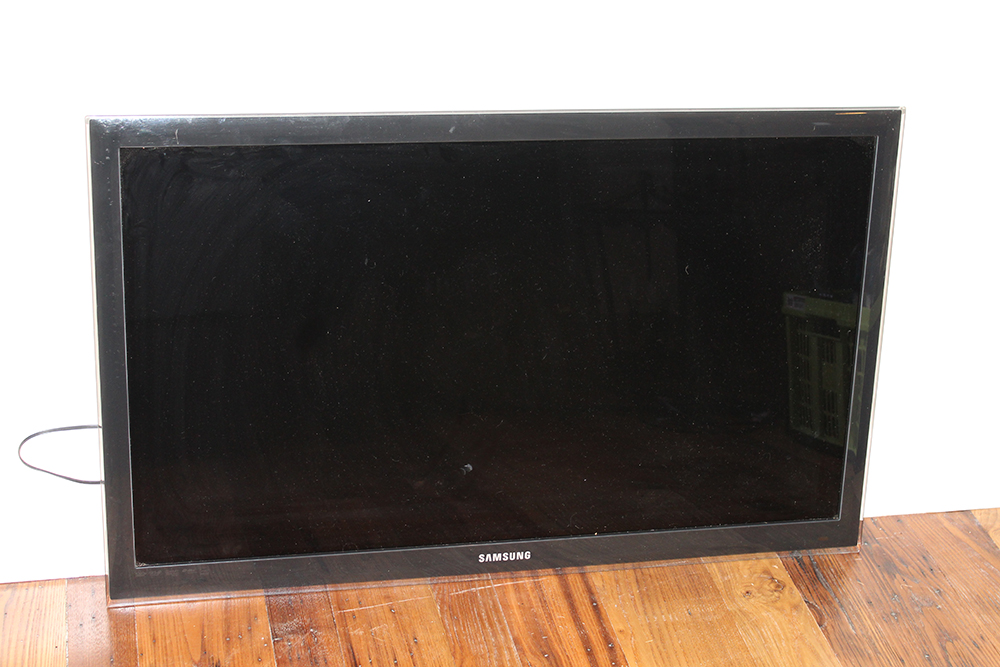 Samsung 40" LED Flat Screen Television
