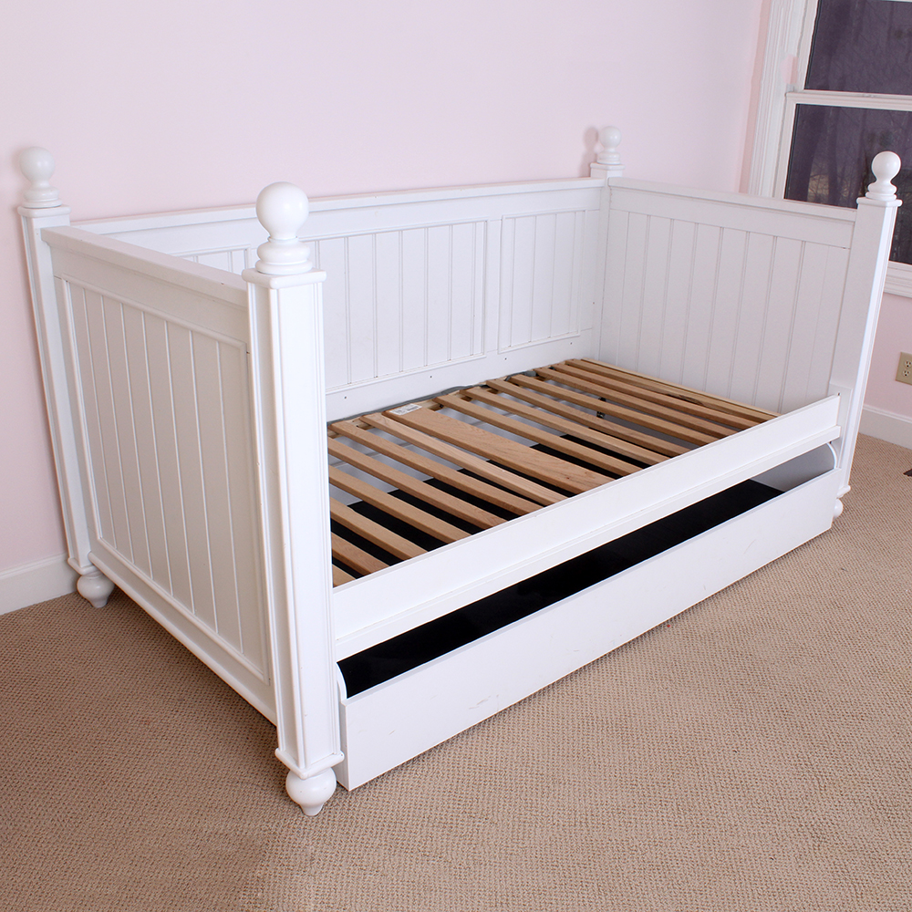 Stanley Furniture Daybed With Trundle Twin Size Bed