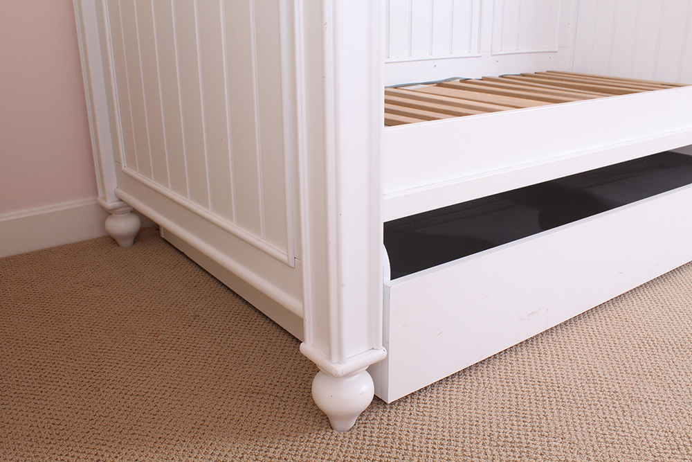 Stanley Furniture Daybed With Trundle Twin Size Bed