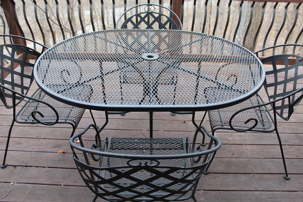 Outdoor Wrought Iron Table and Chair Set
