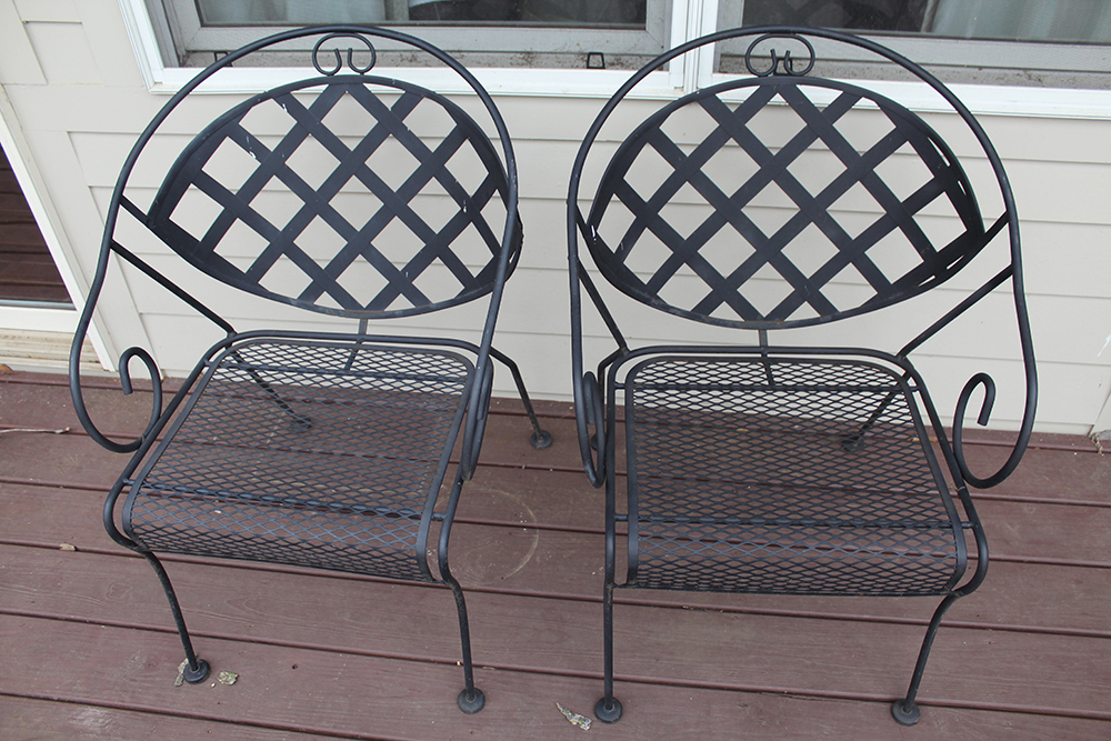 Outdoor Wrought Iron Table and Chair Set