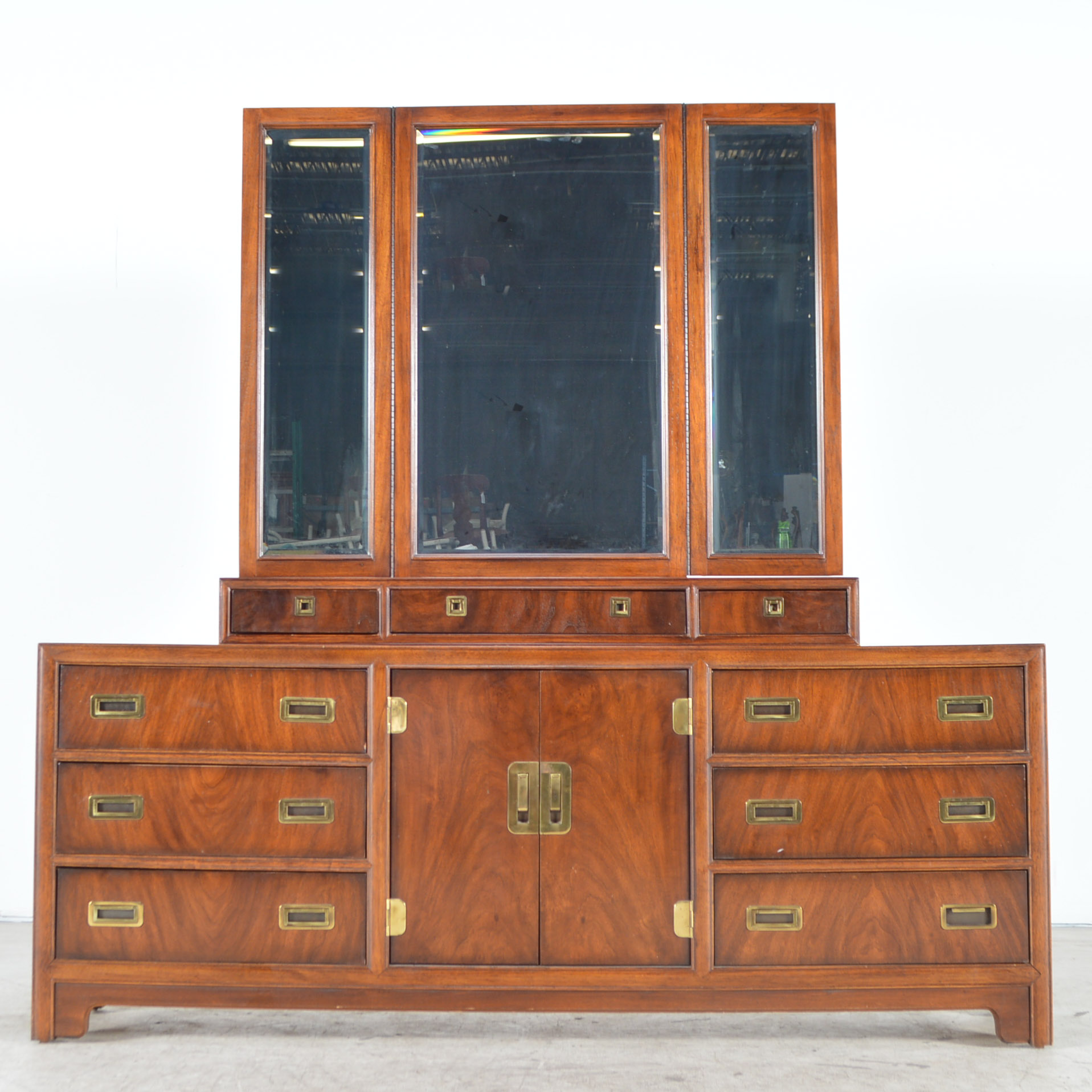 Drexel Heritage "Dynasty Collection" Dresser with Hinged Mirrors