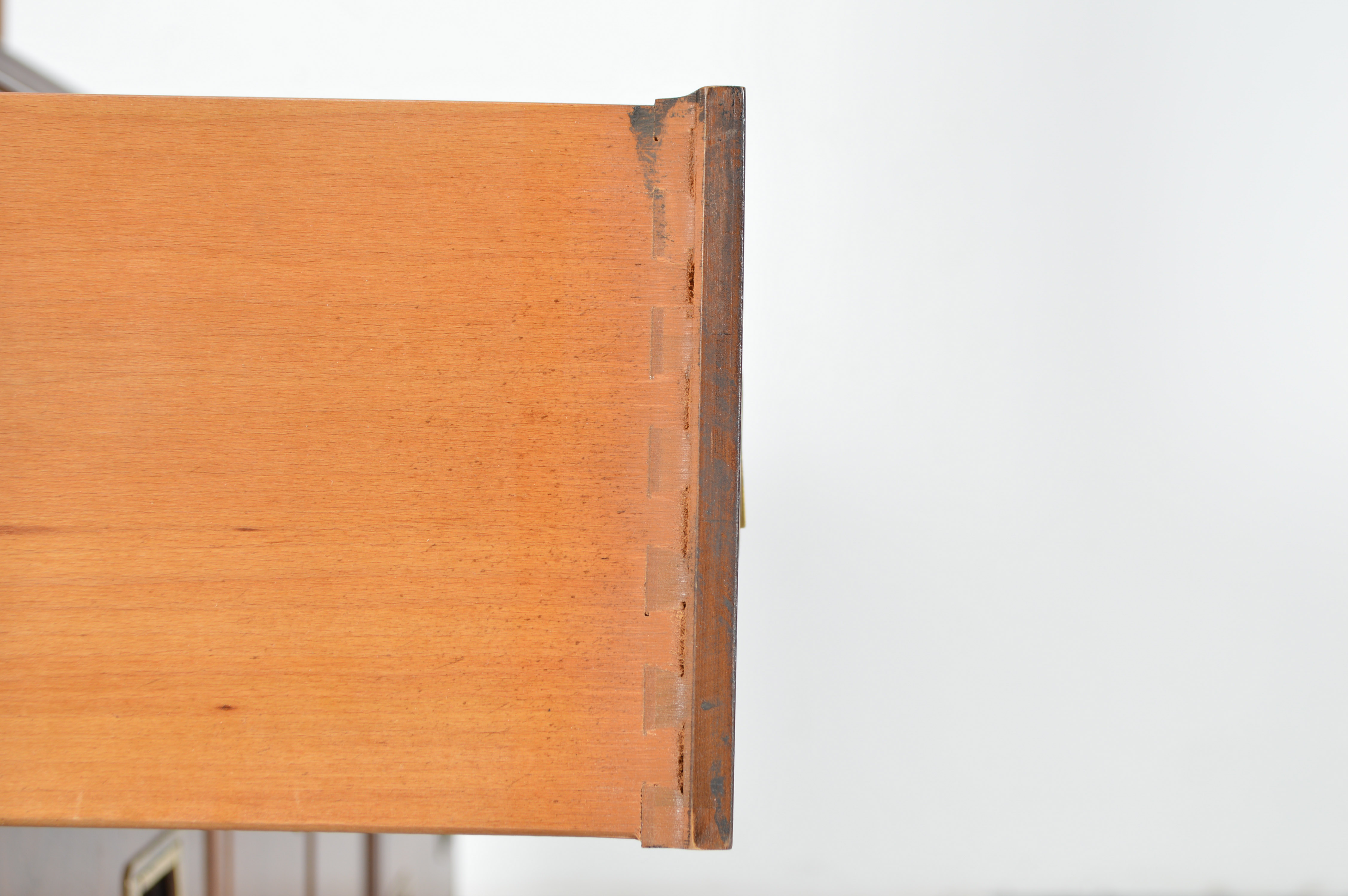 Drexel Heritage "Dynasty Collection" Dresser with Hinged Mirrors